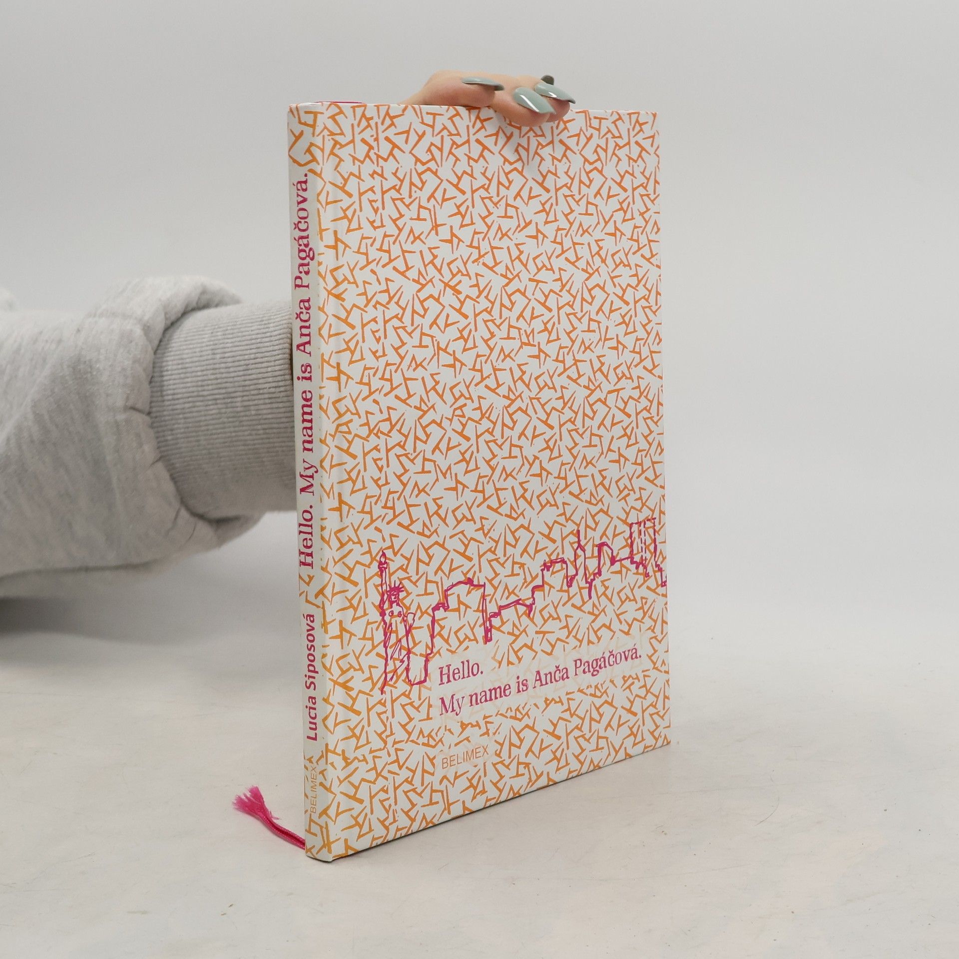 Lucie Siposová  Hello. My name is Anča Pagáčová.