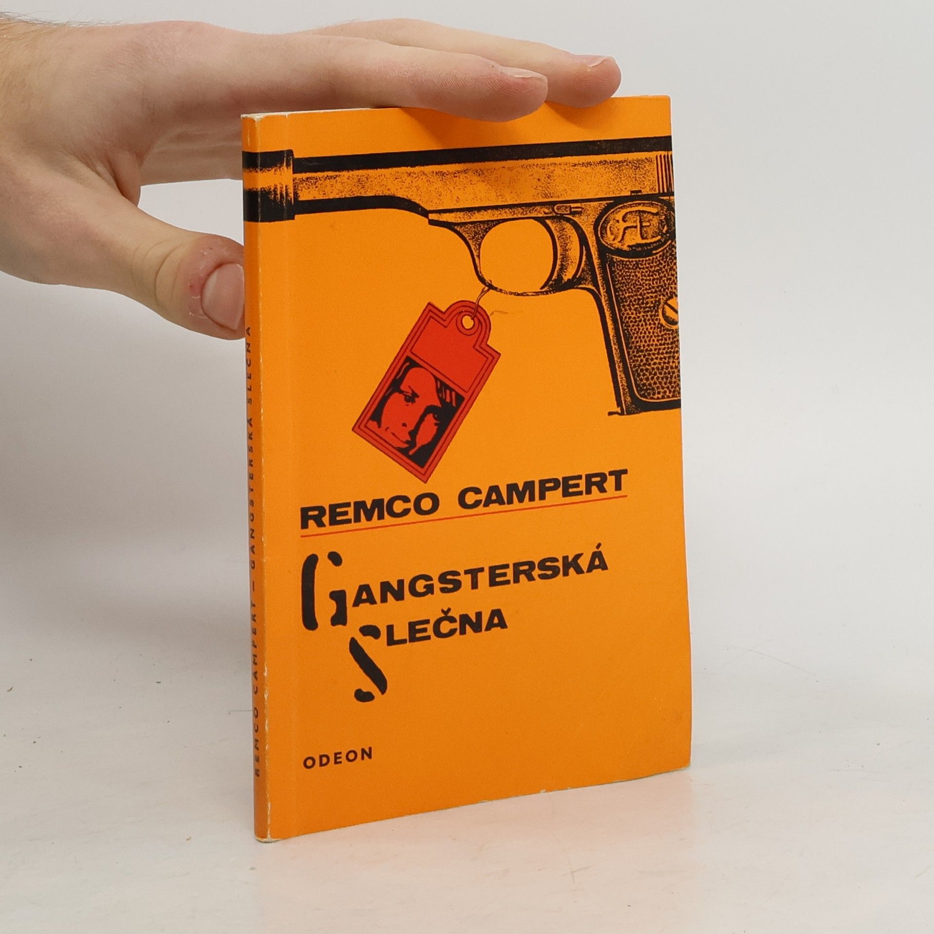 Gangsterská slečna