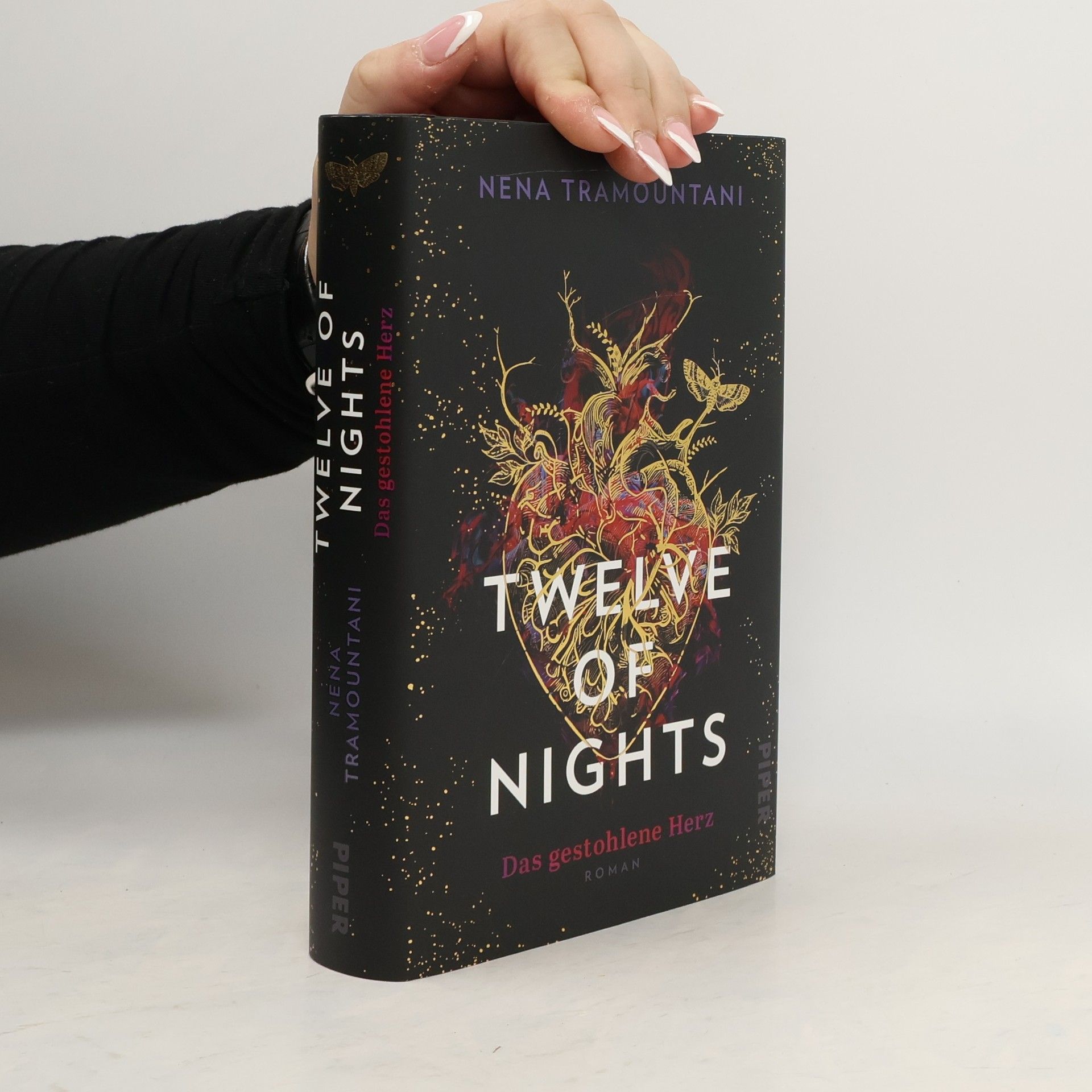 Nena Tramountani Twelve of Nights – Das gestohlene Herz