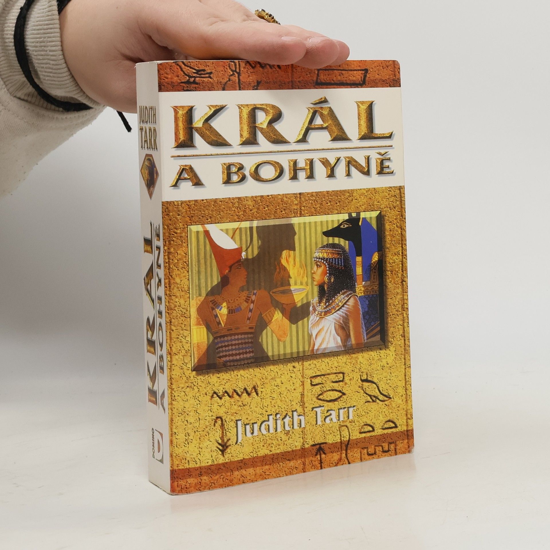 Klára Pavuková Král a bohyně