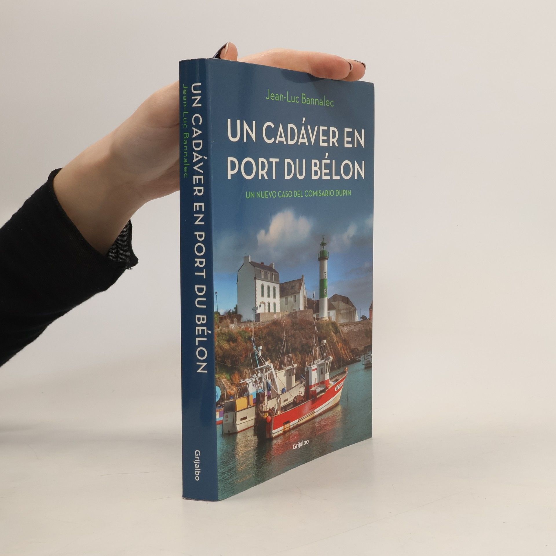 Jörg Bong Un cadáver en Port du Bélon