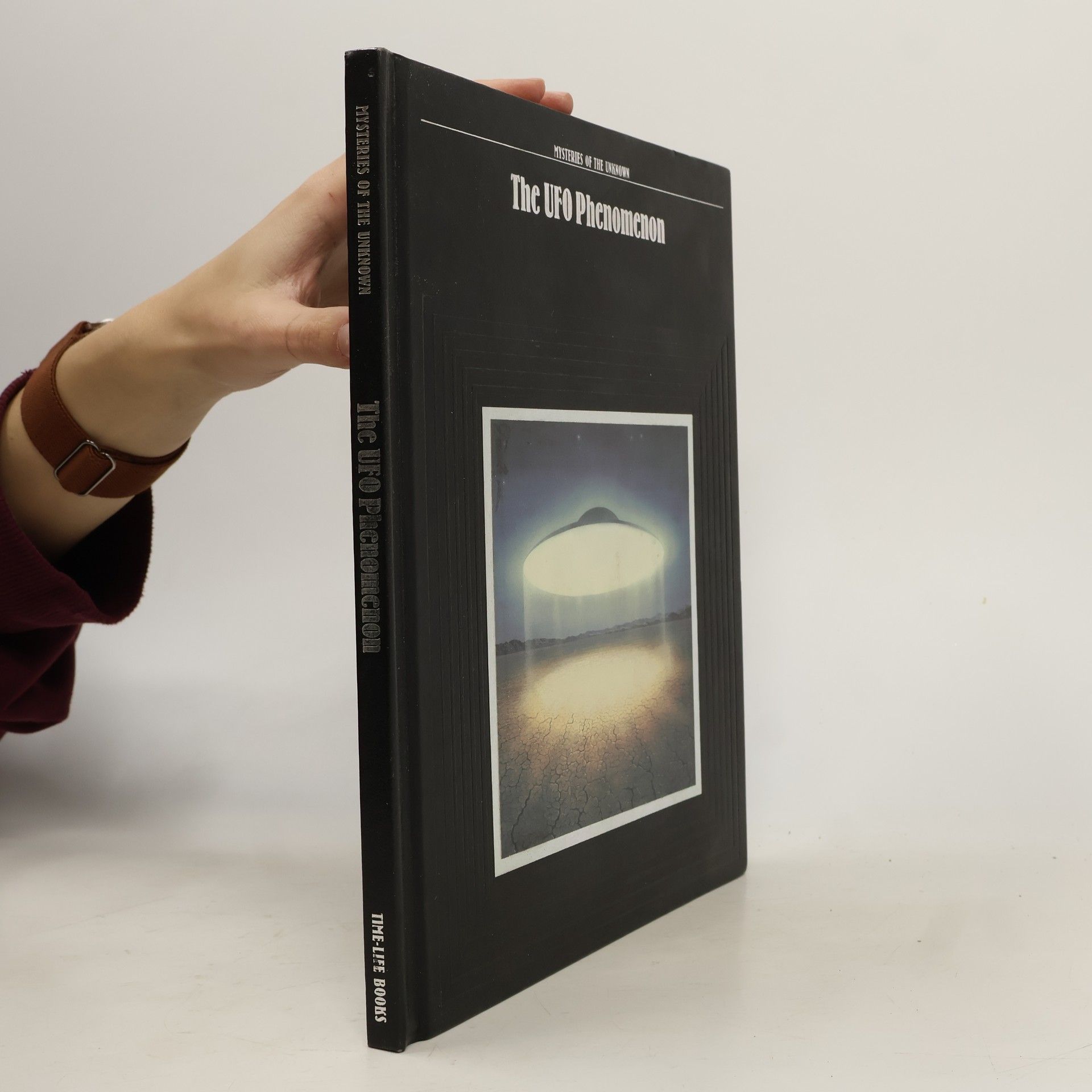Autores varios The UFO Phenomenon