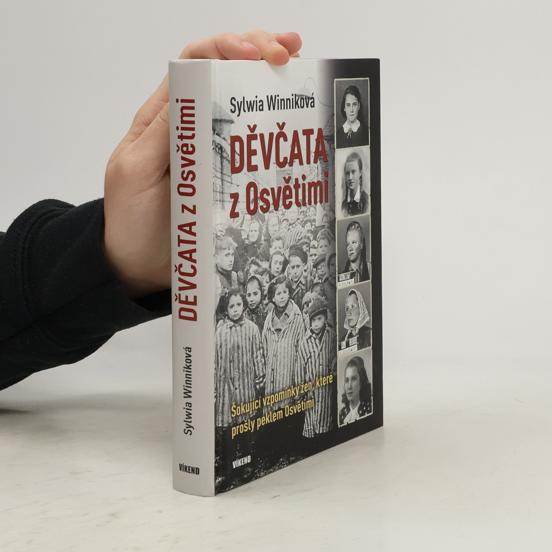 Děvčata z Osvětimi