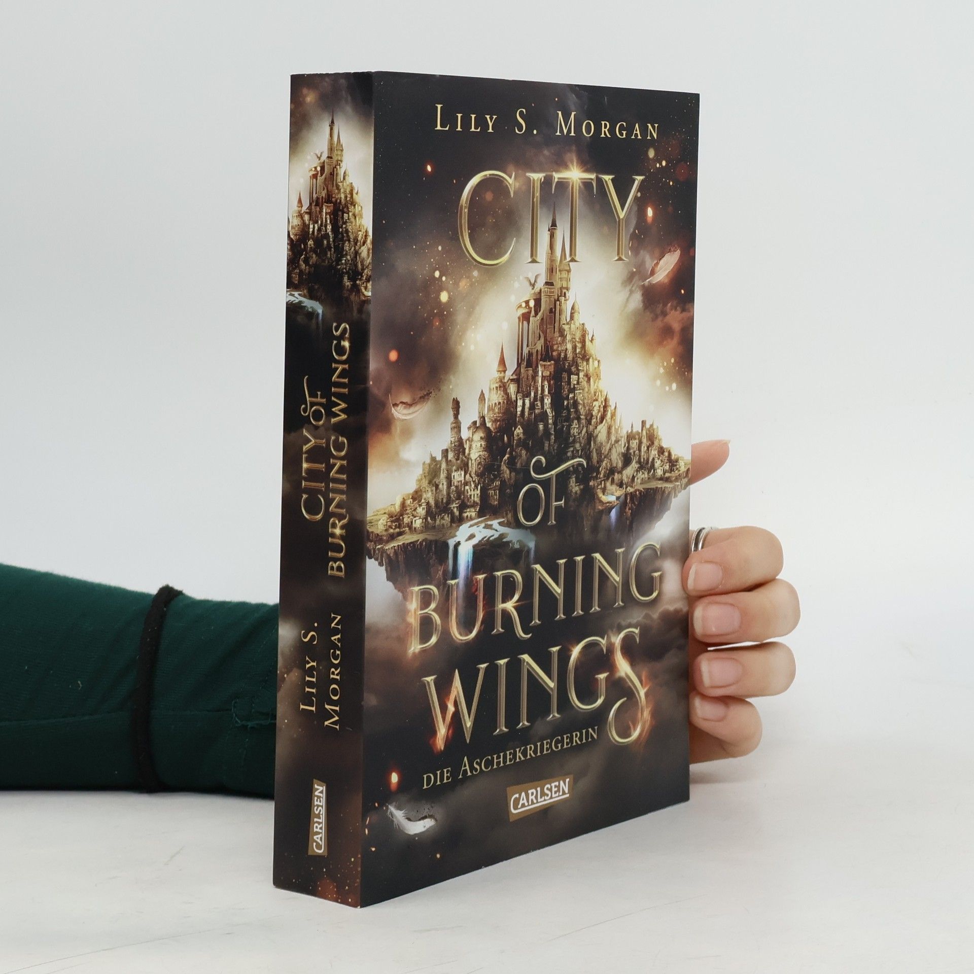 City of Burning Wings. Die Aschekriegerin