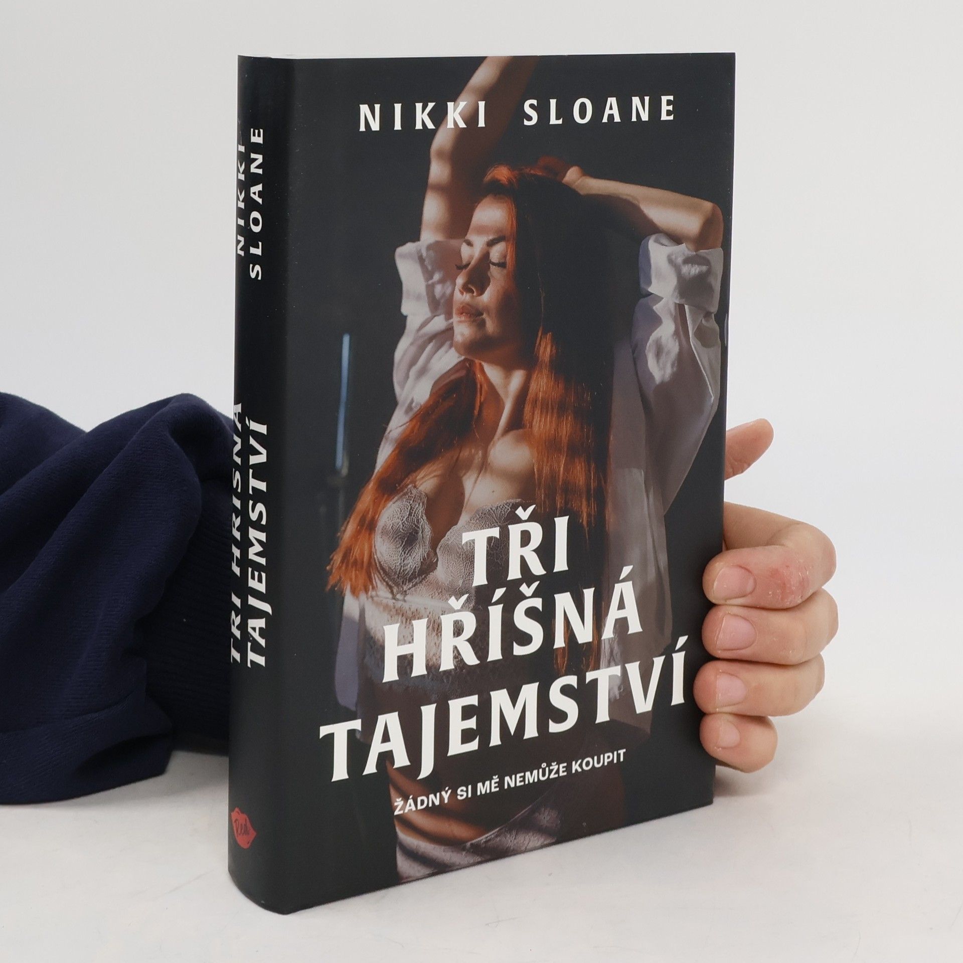 Nikki Sloane Tři hříšná tajemství