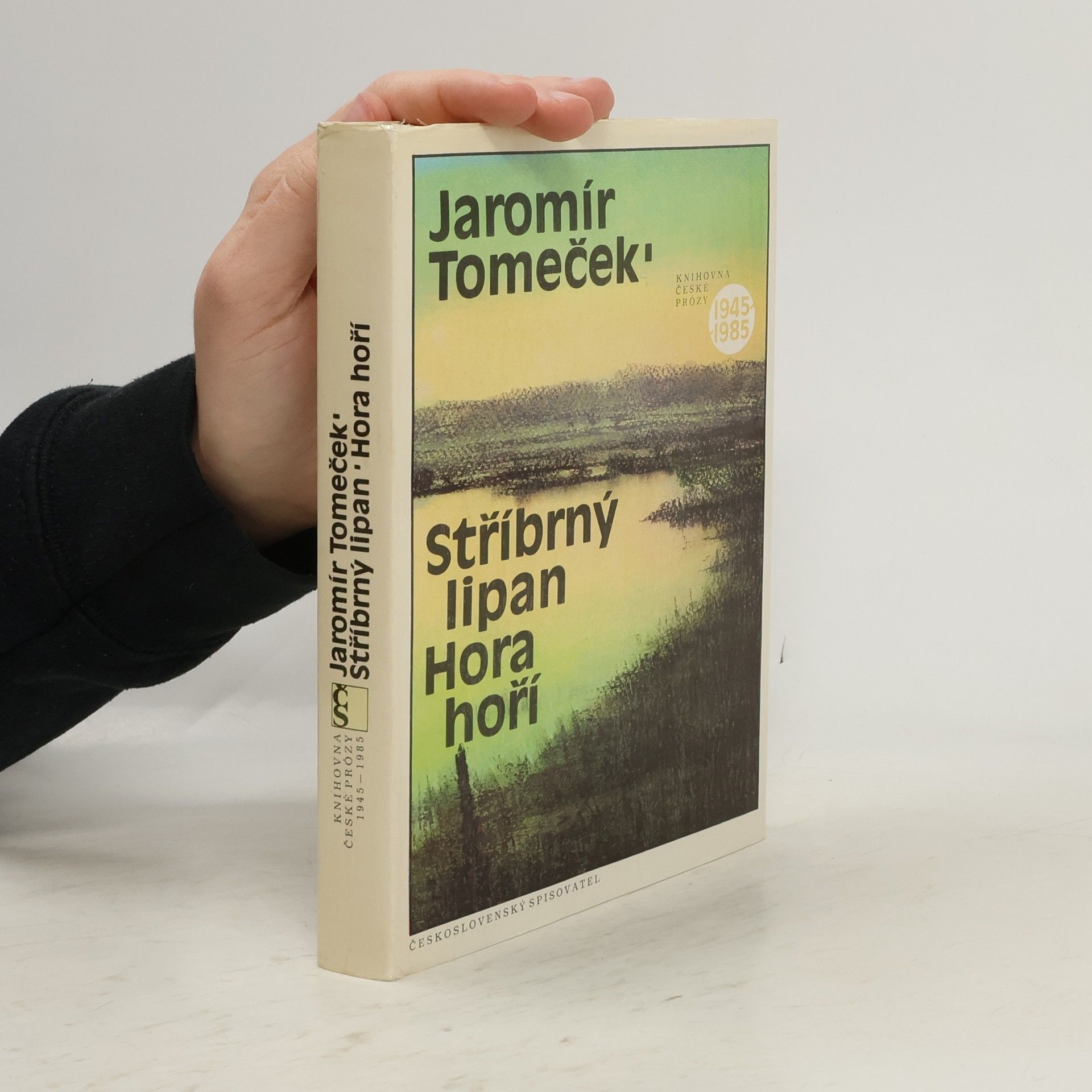 Stříbrný lipan. Hora hoří.