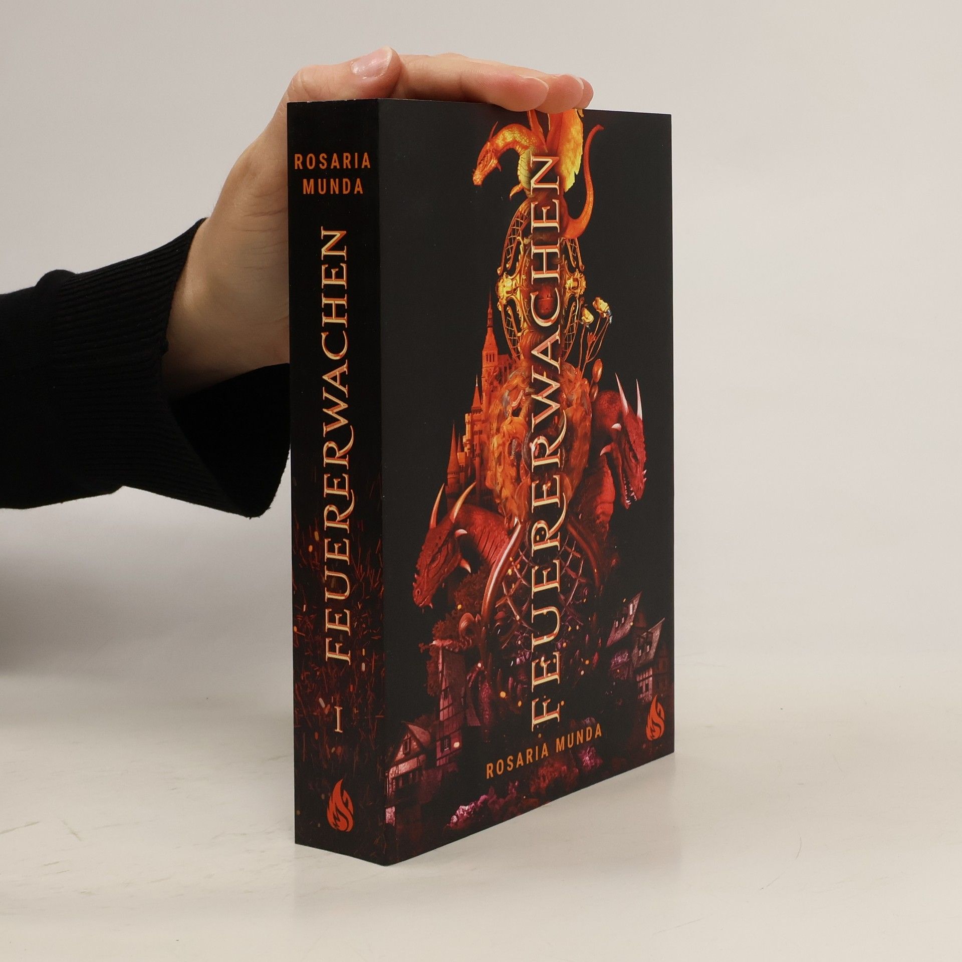 Rosaria Munda Feuererwachen