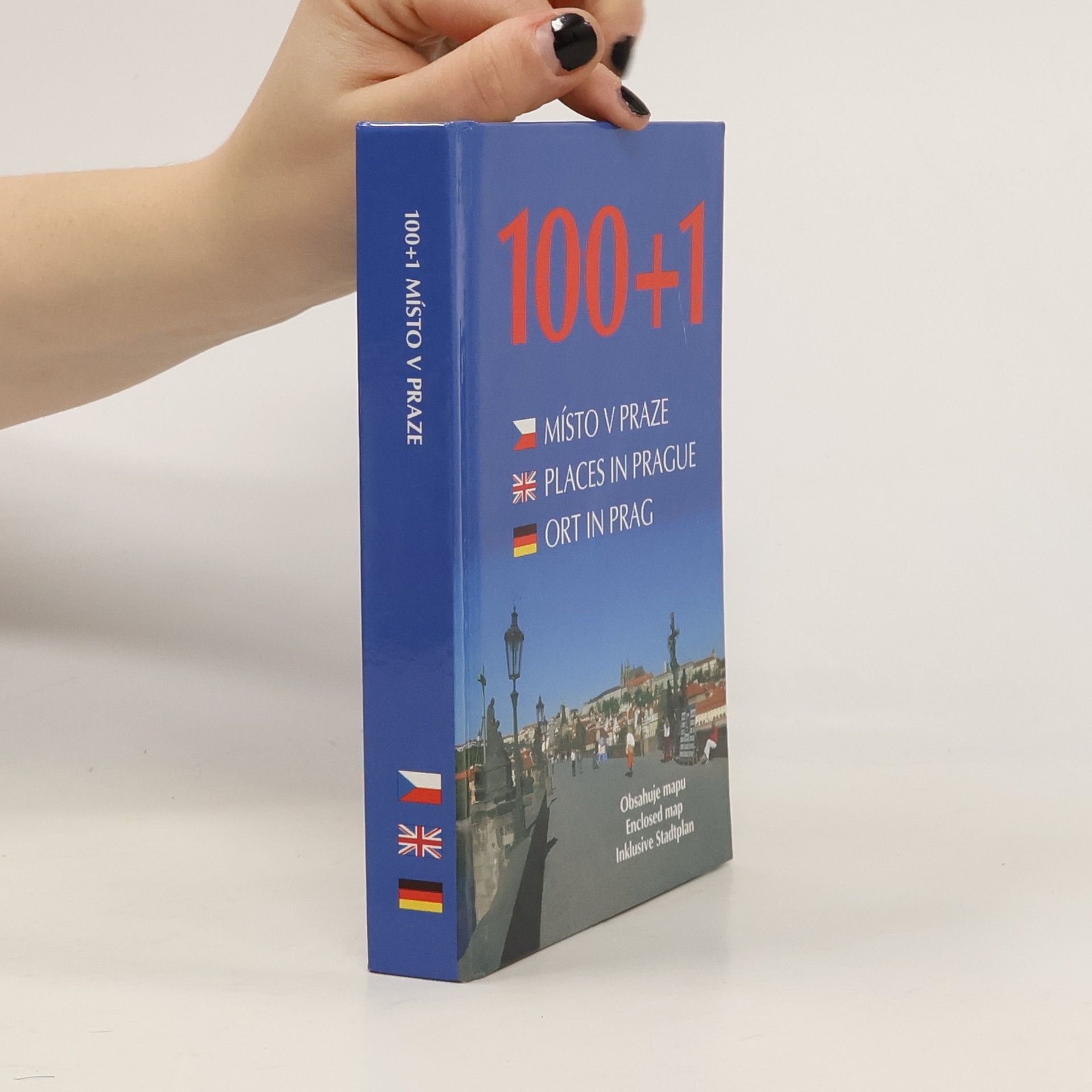 AA.VV. 100+1 místo v Praze