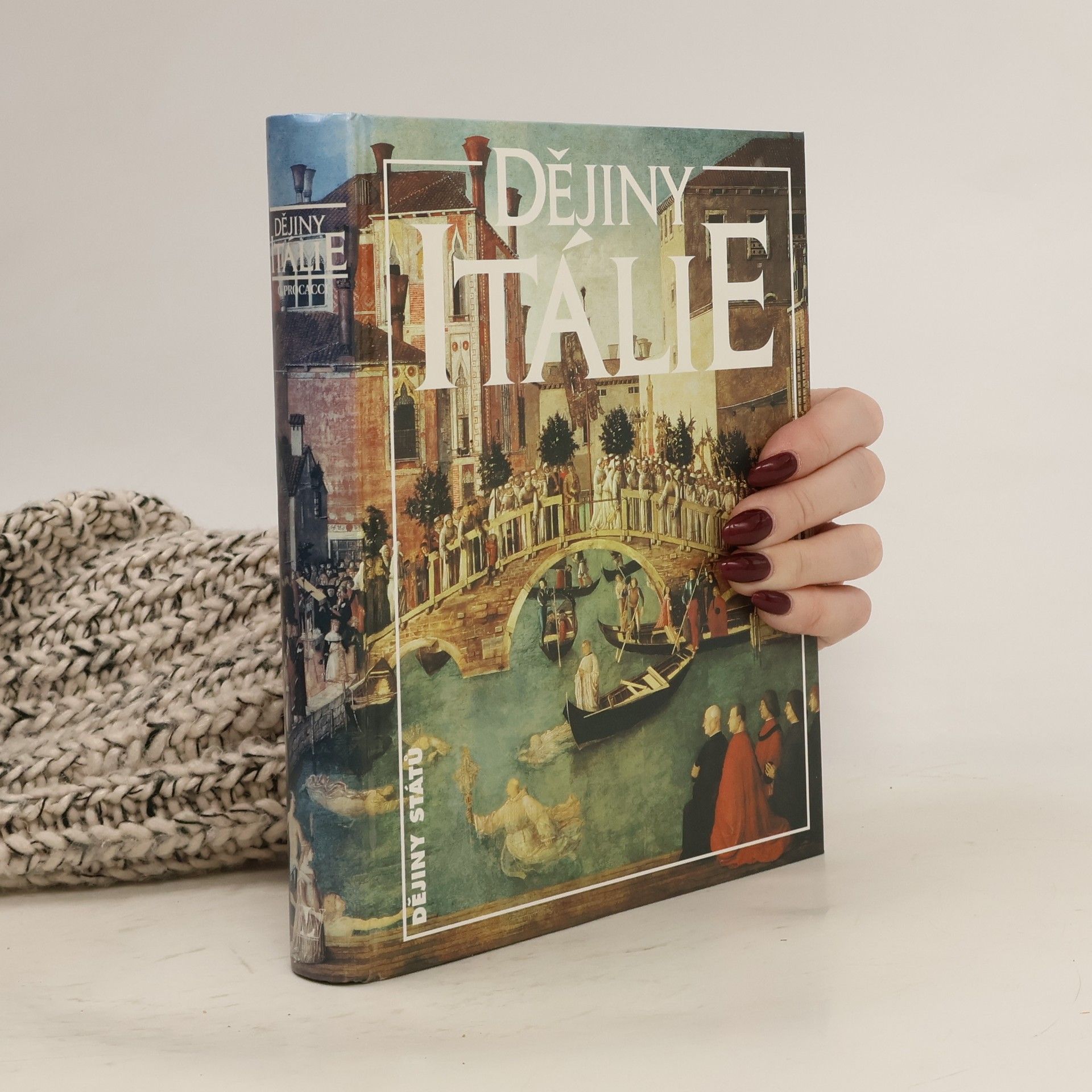 Giuliano Procacci Dějiny Itálie