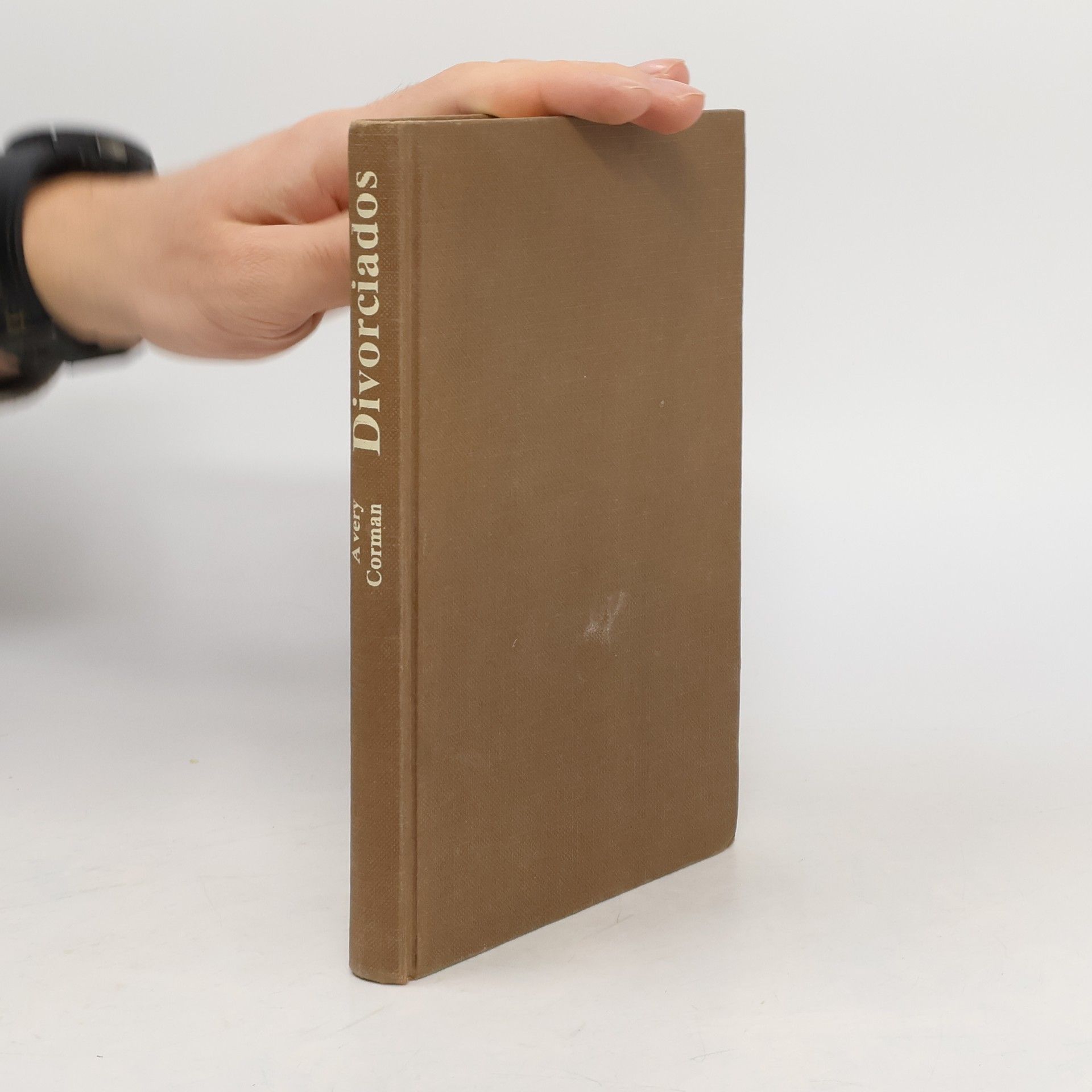 Avery Corman Divorciados