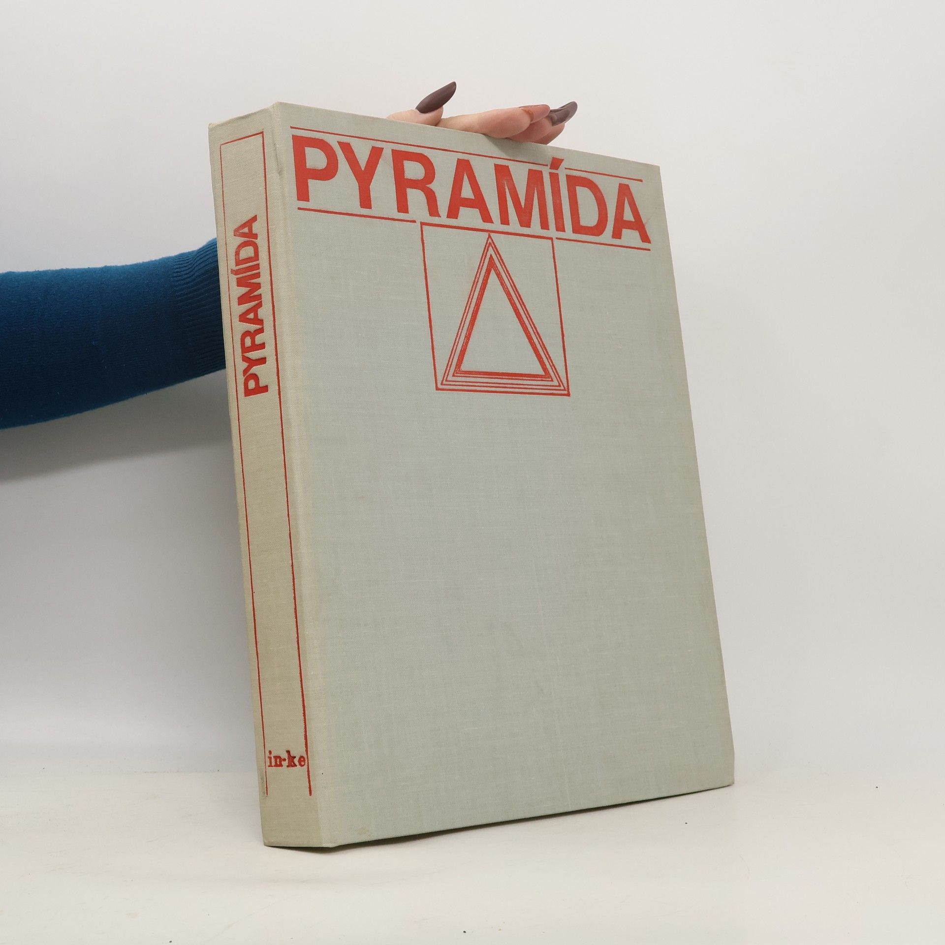 Kolektiv autorů Pyramída V.