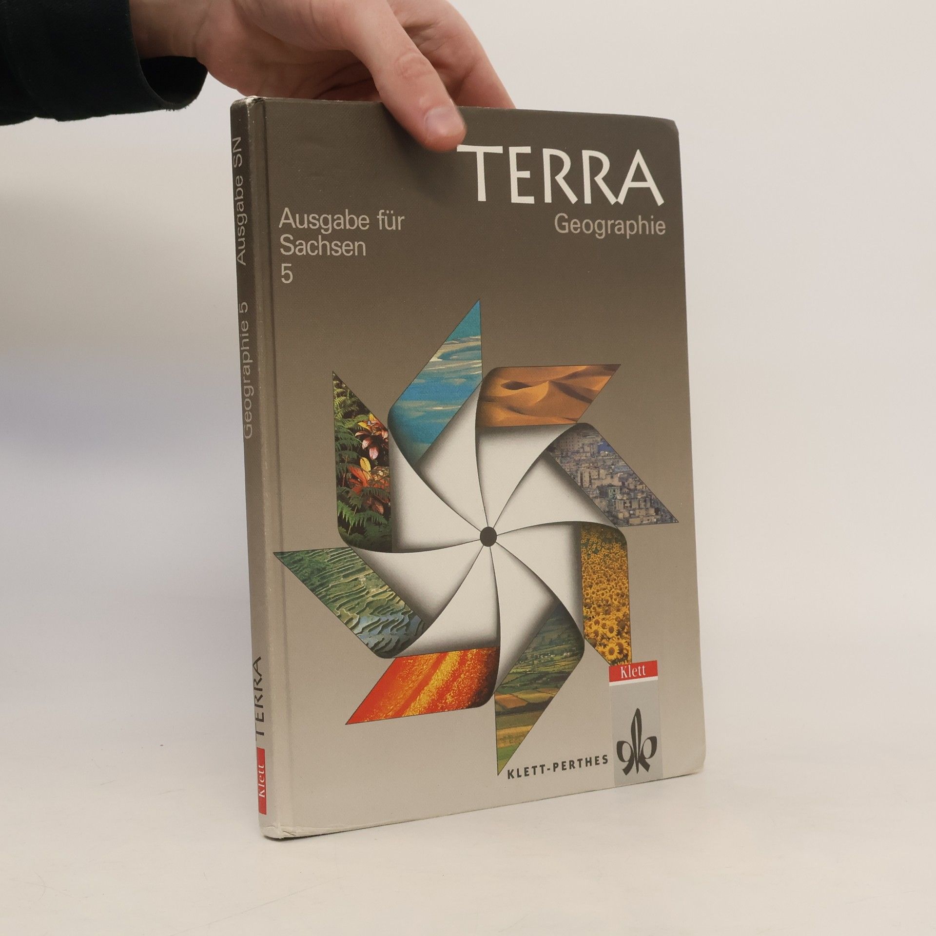Kolektiv autorů Terra - Geographie