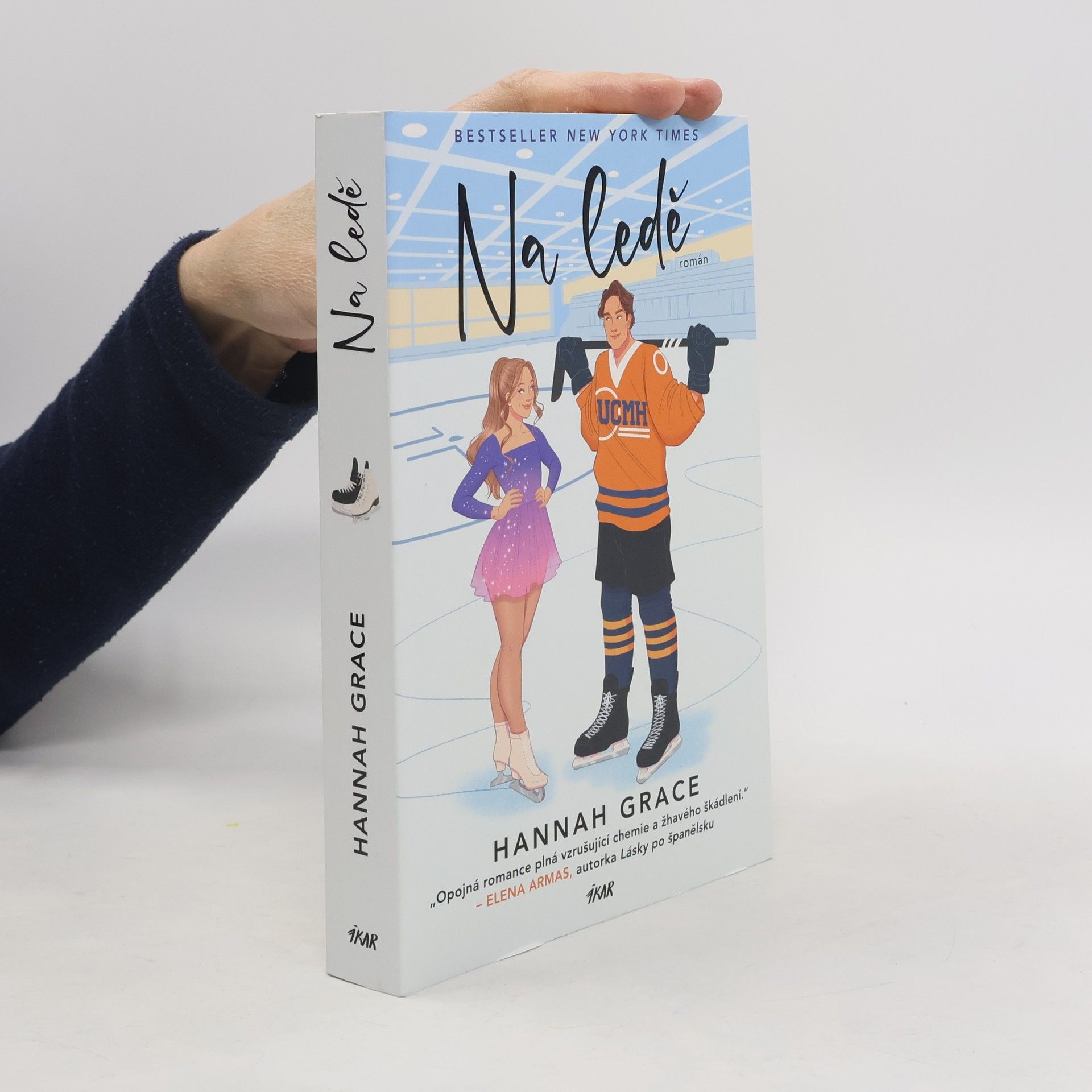 Hannah Grace Na ledě