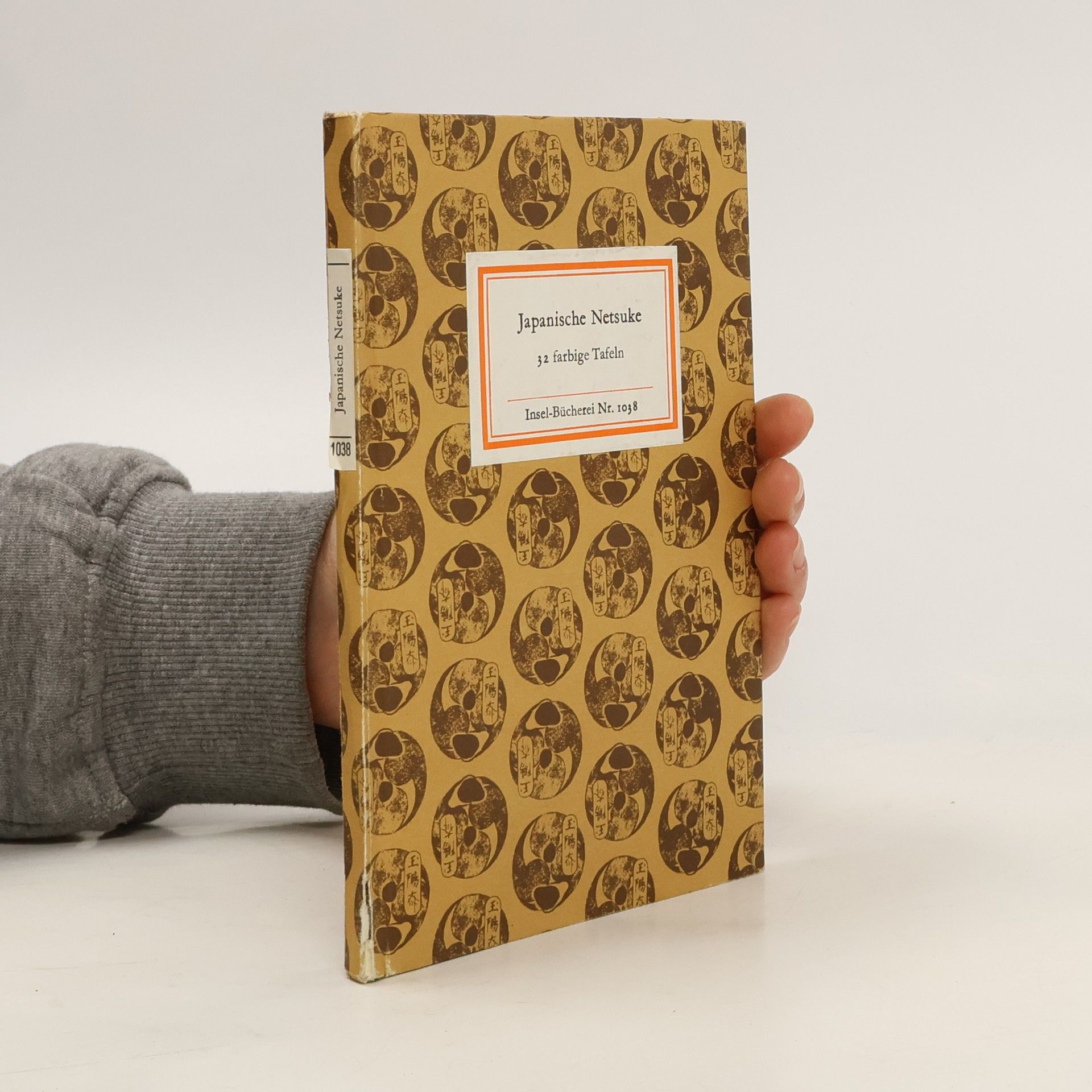 Japanische Netsuke Japanische Netsuke. 32 farbige Tafeln