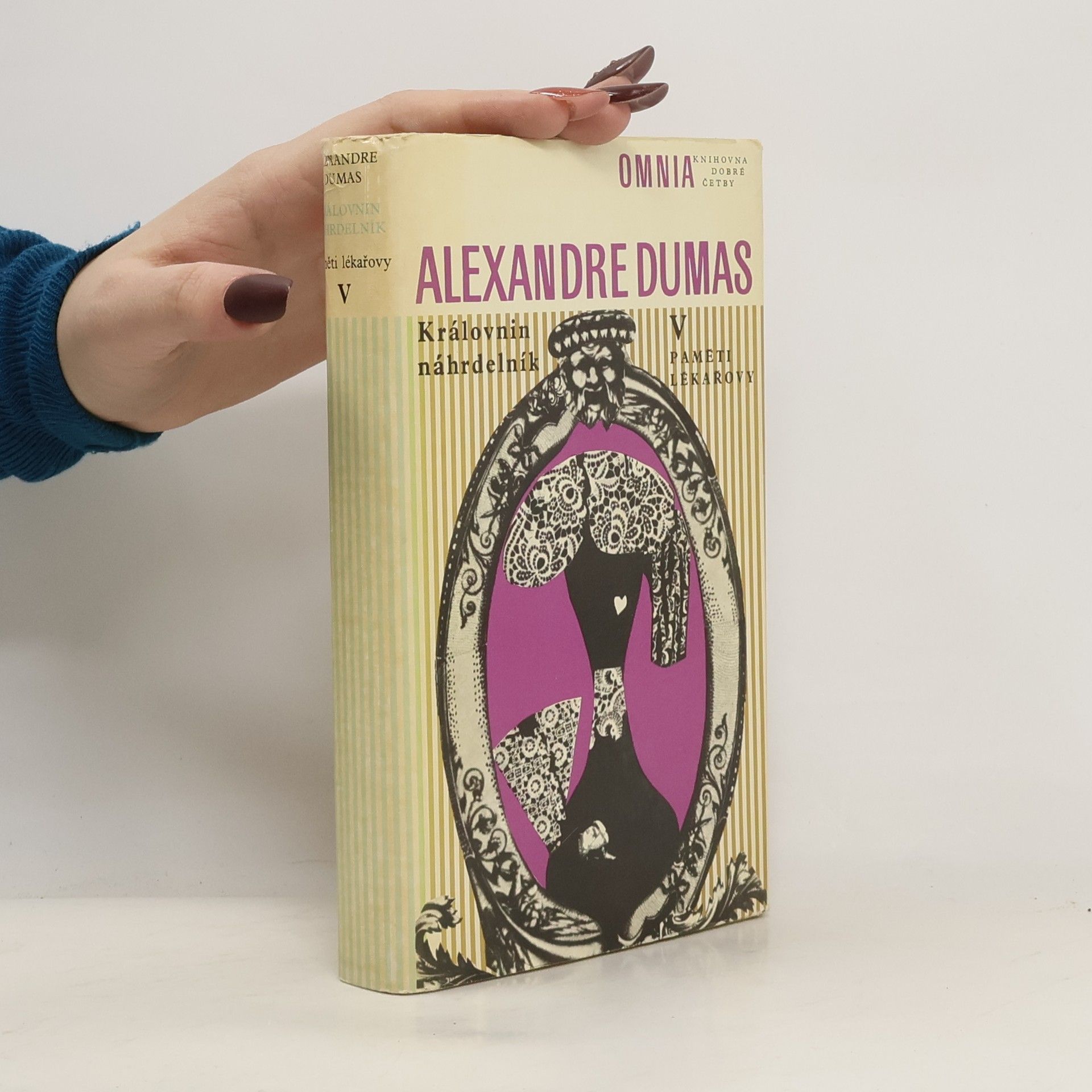 Alexandre Dumas Královnin náhrdelník I. Paměti lékařovy VI.