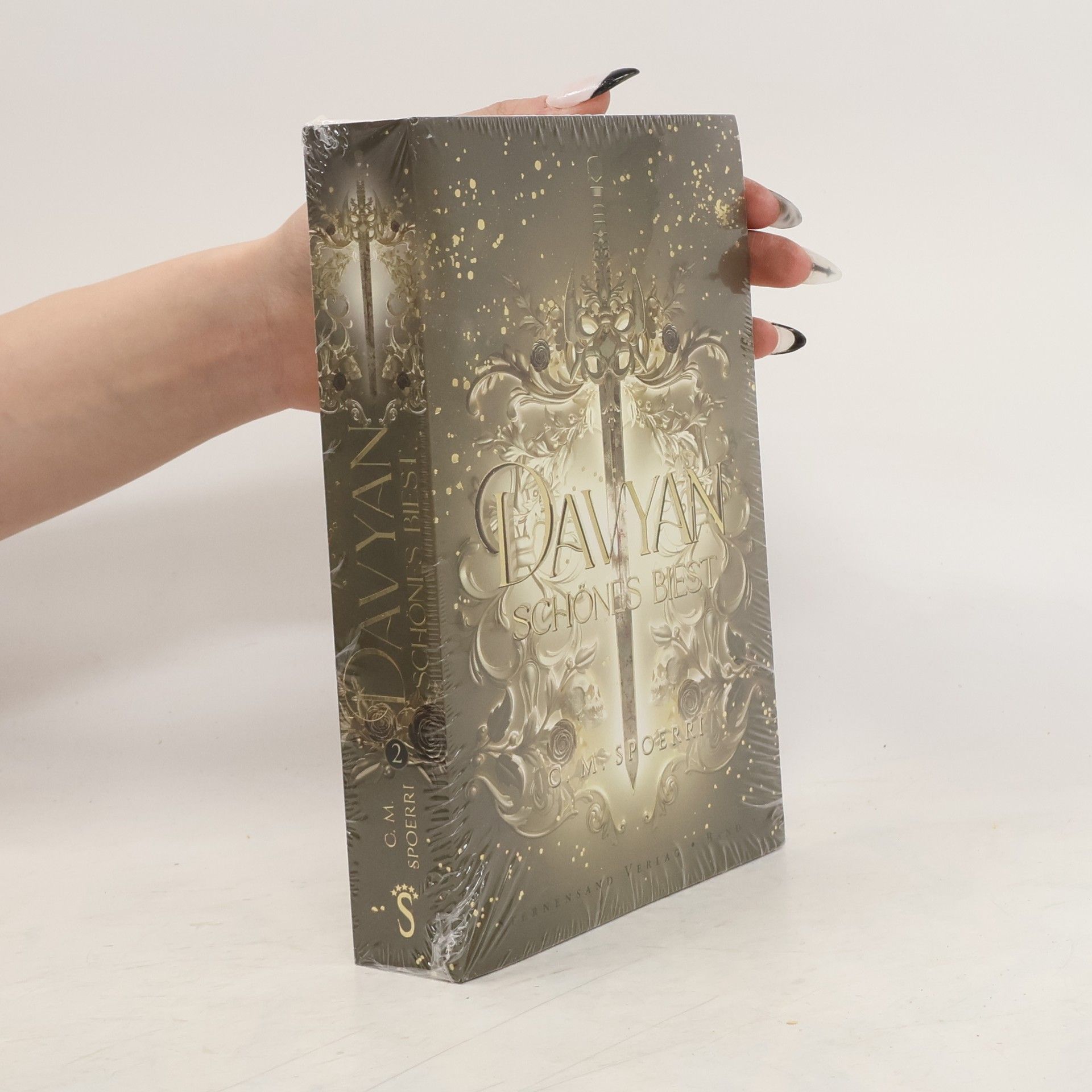 C.M. Spoerri Davyan 02: Schönes Biest