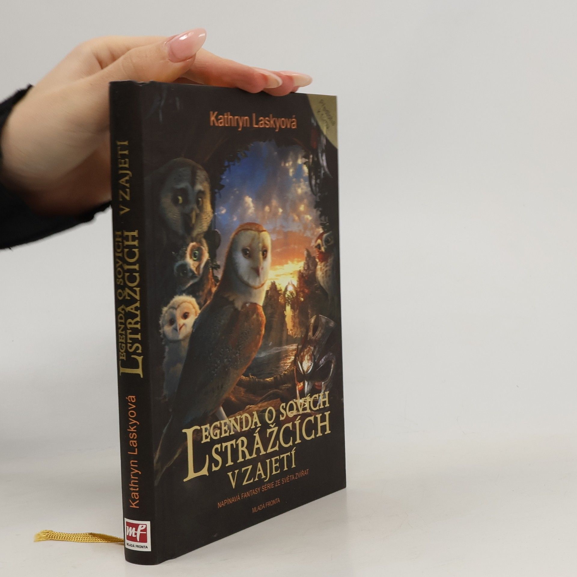 Kathryn Lasky V zajetí. Legenda o sovích strážcích I.