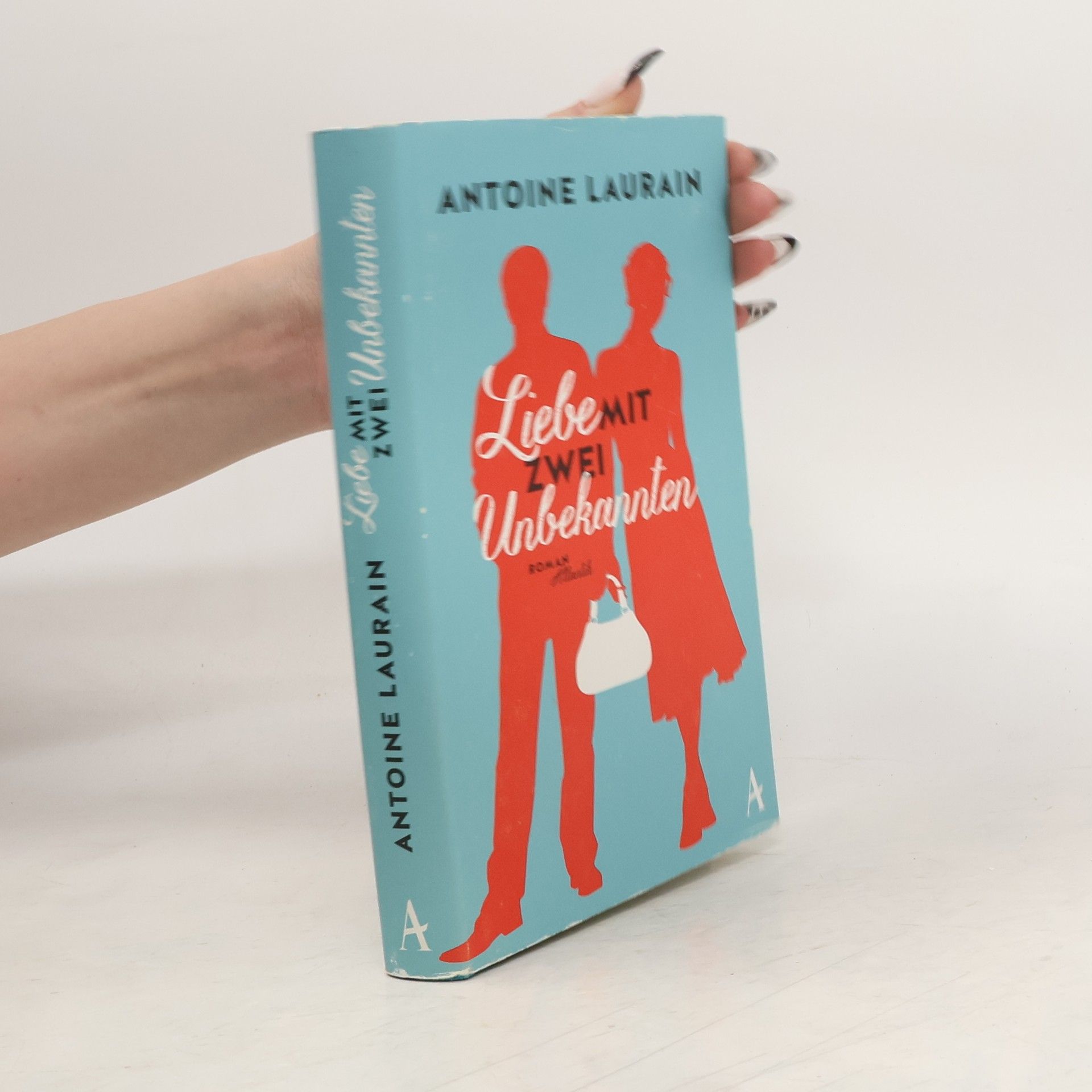 Liebe mit zwei Unbekannten