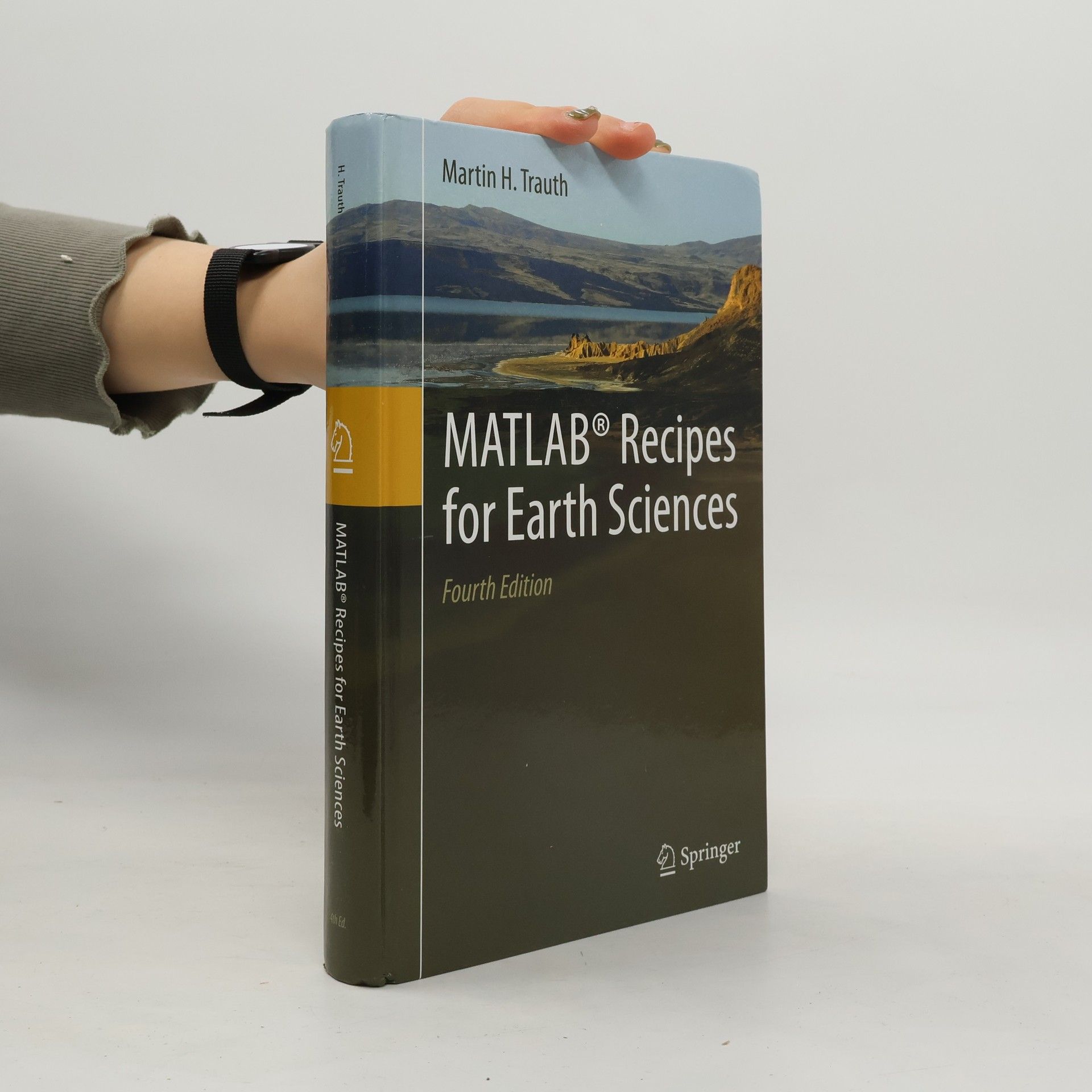 Martin H. Trauth MATLAB recipes for earth sciences