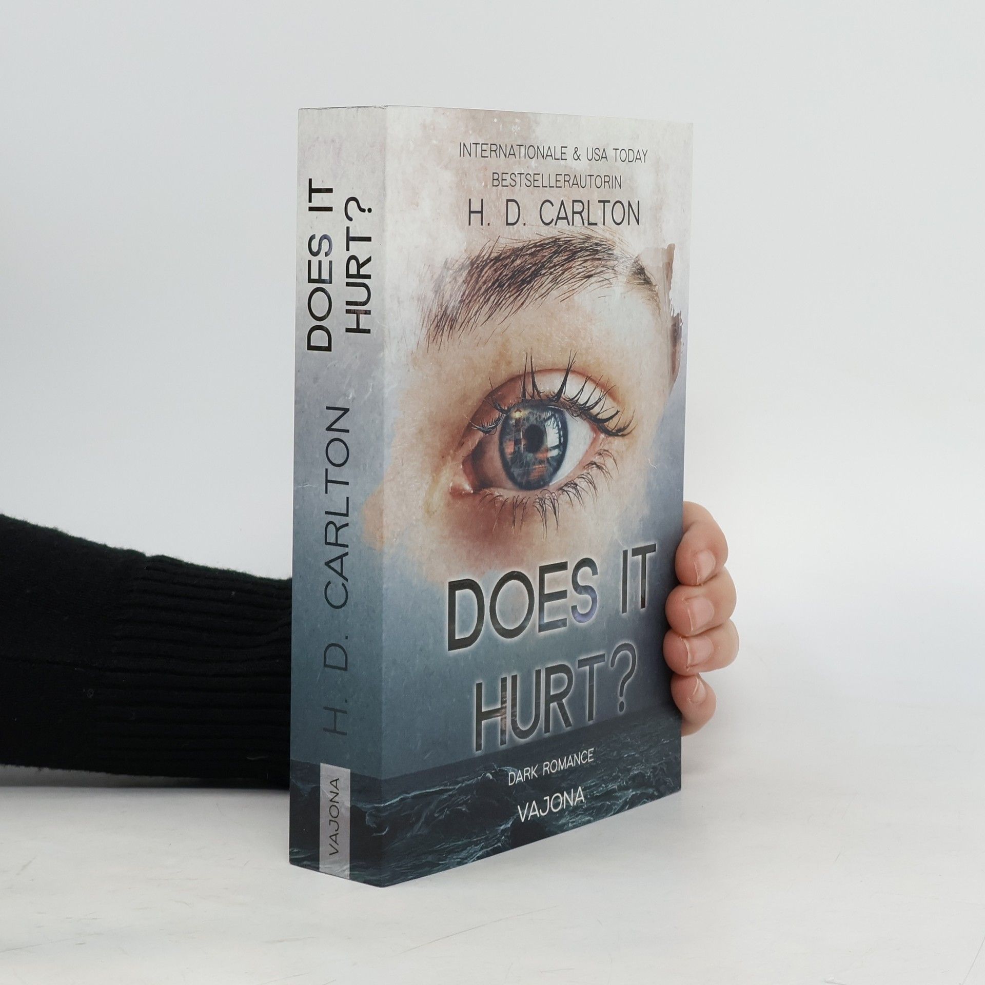 H. D. Carlton Does It Hurt?