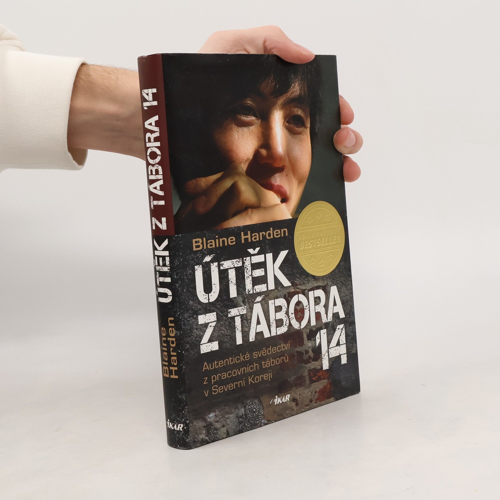 Blaine Harden Útěk z Tábora 14