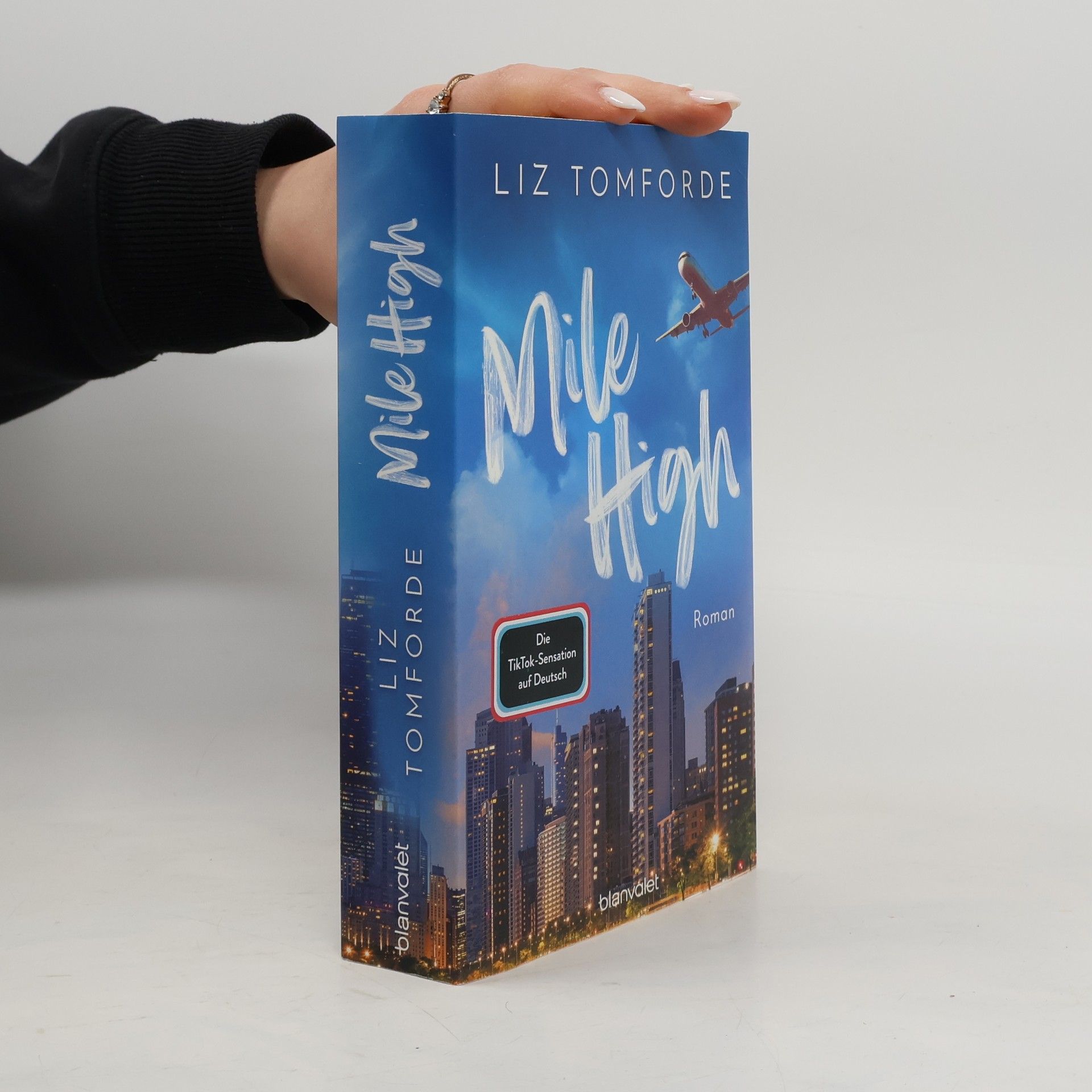 Liz Tomforde Mile High