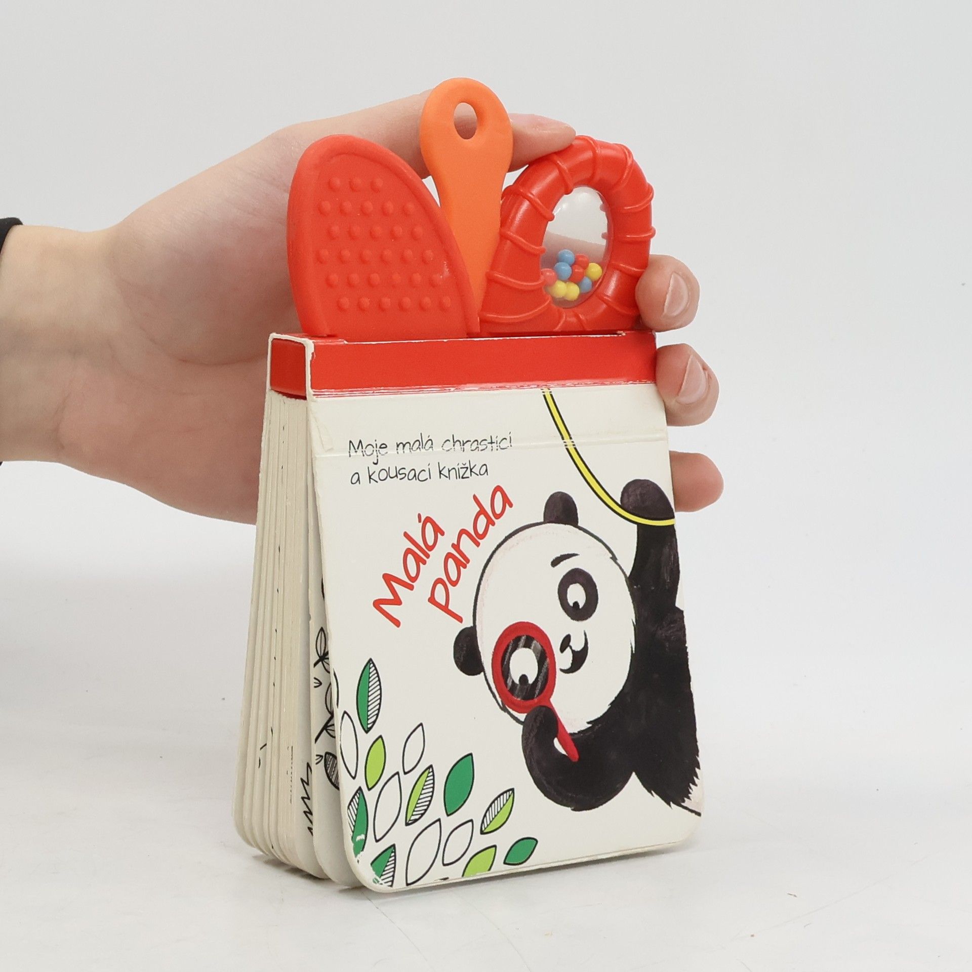 Auteurscollectief Moje malá chrastící a kousací knížka Malá panda