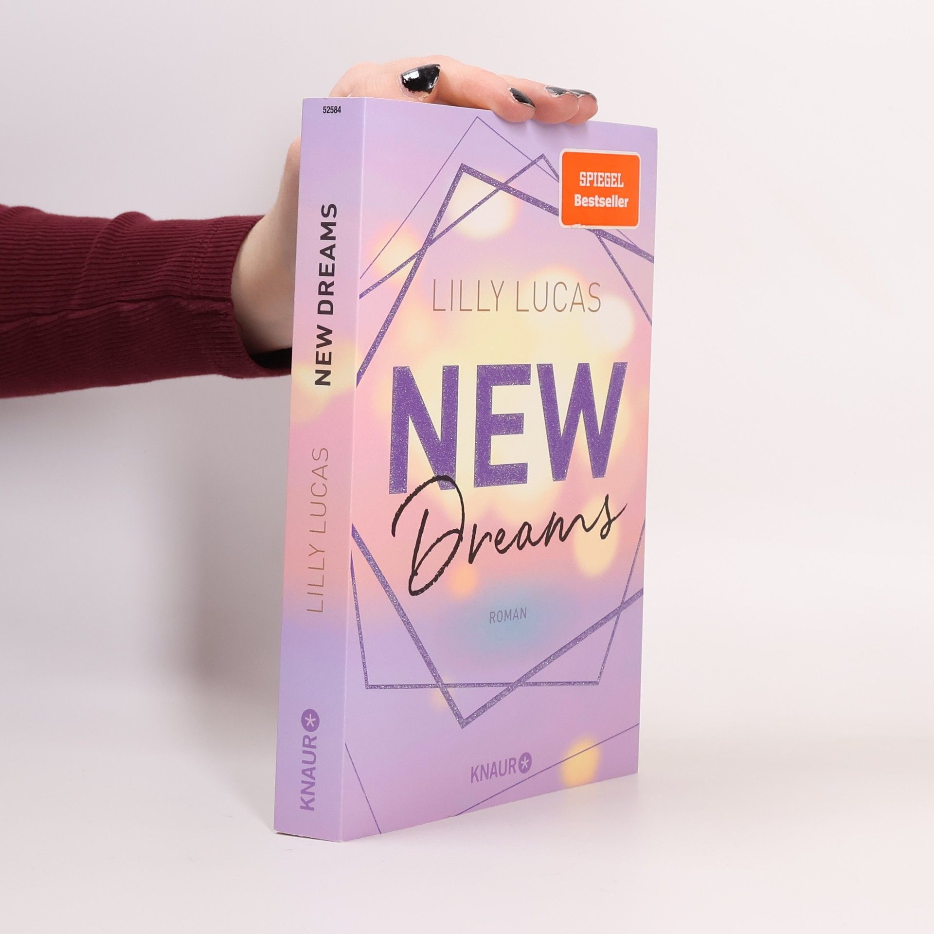 Lilly Lucas New Dreams