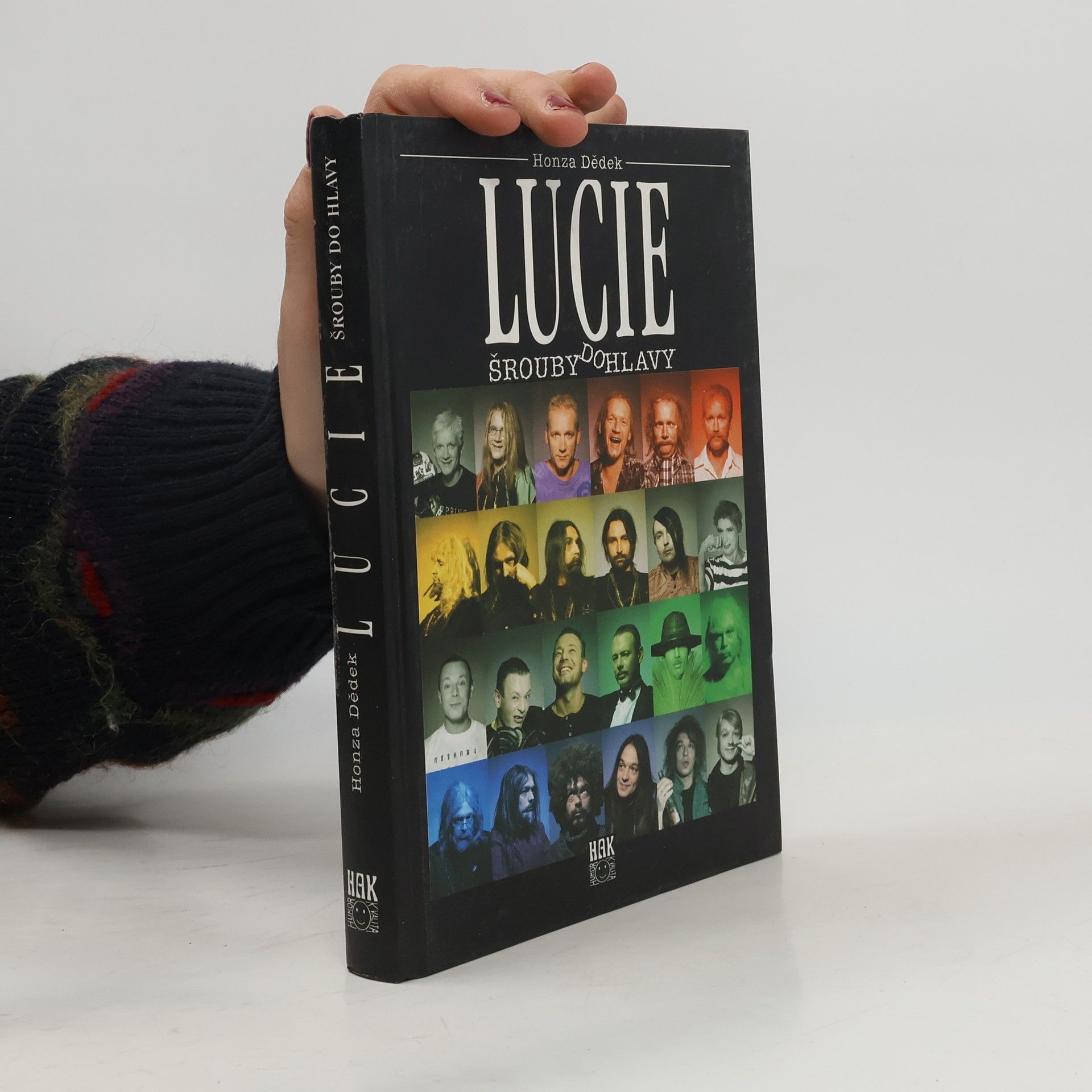 Lucie : šrouby do hlavy