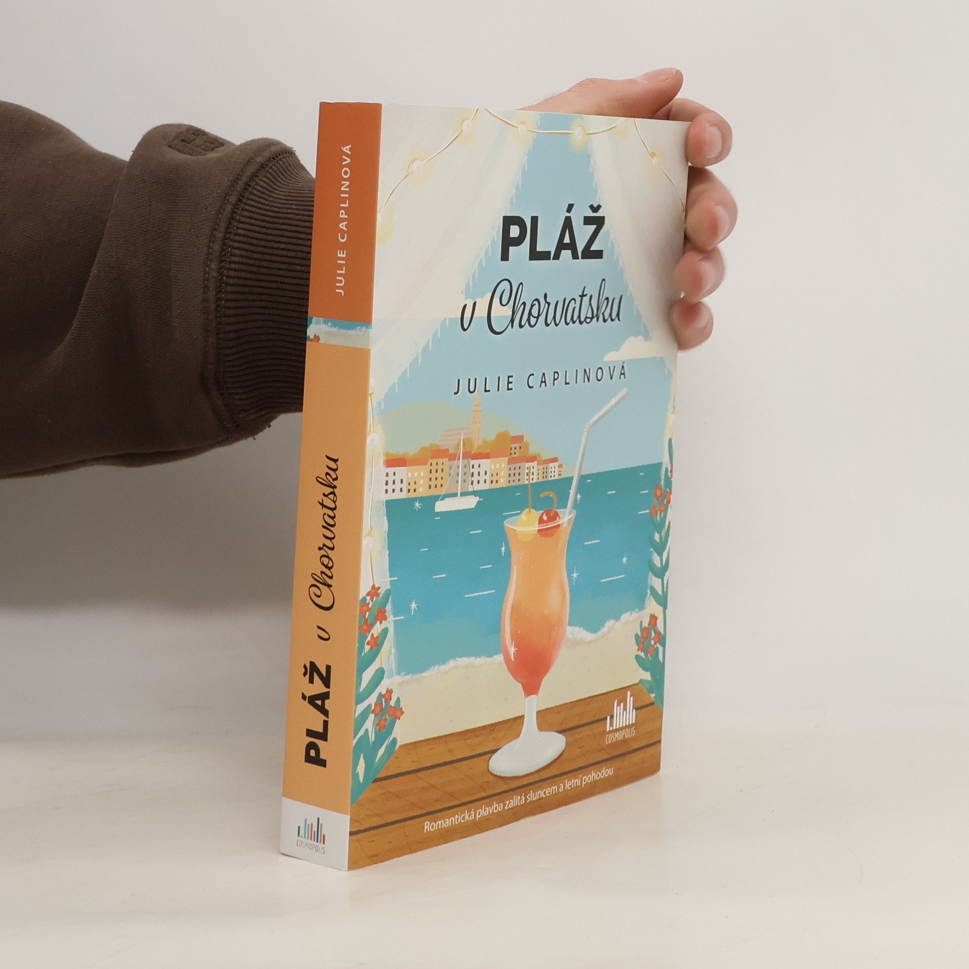 Julie Caplin Pláž v Chorvatsku