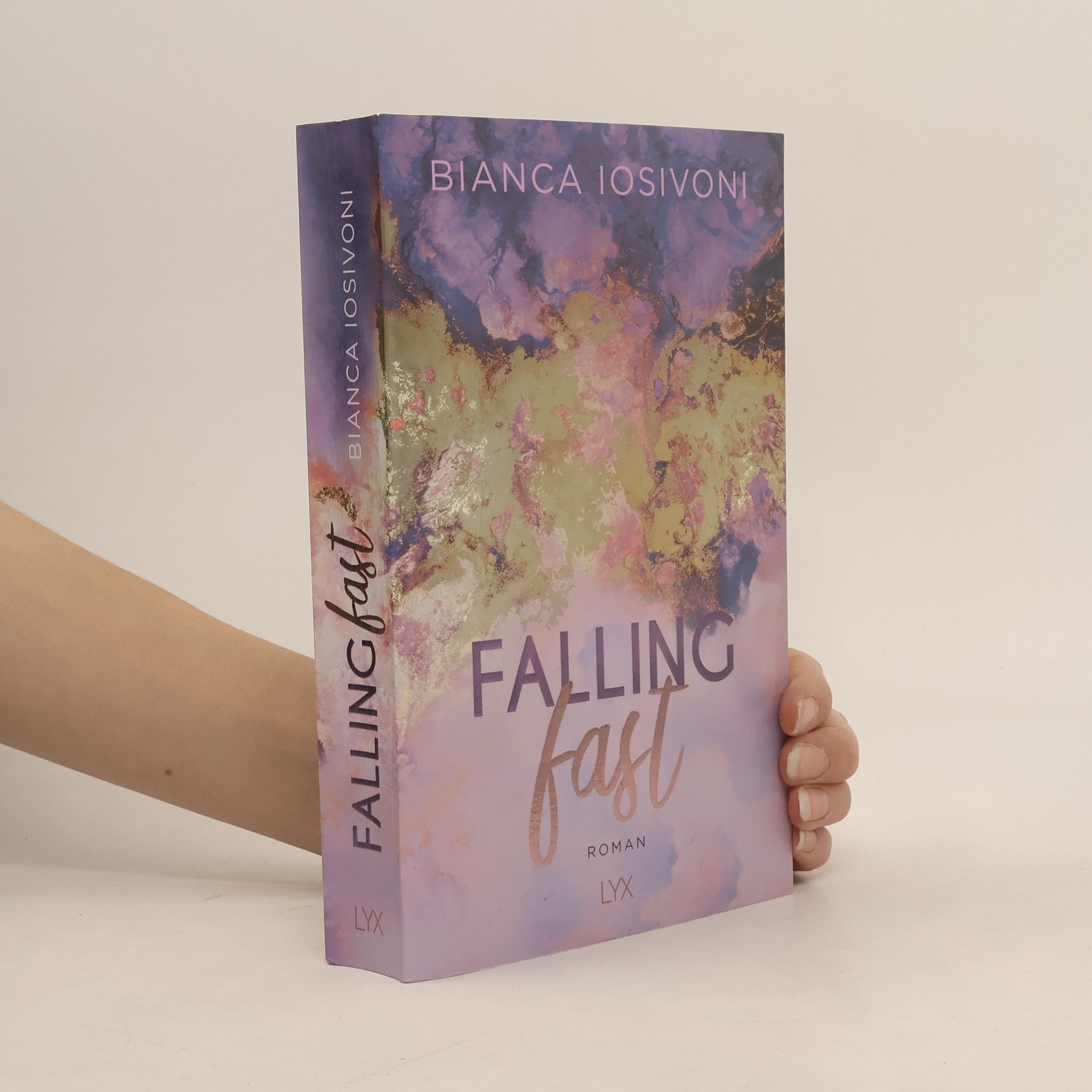 Bianca Iosivoni Falling fast