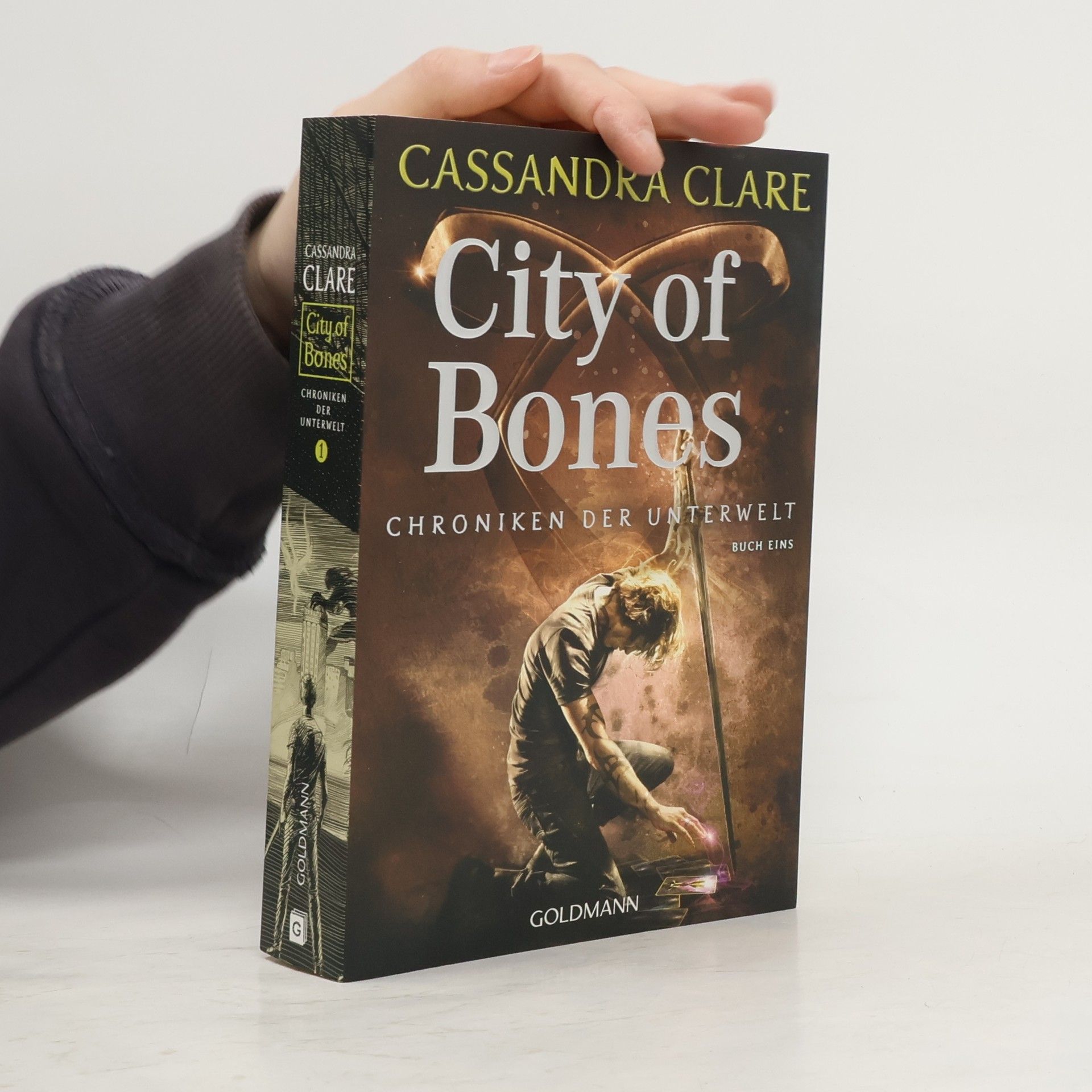 Cassandra Clare City of Bones