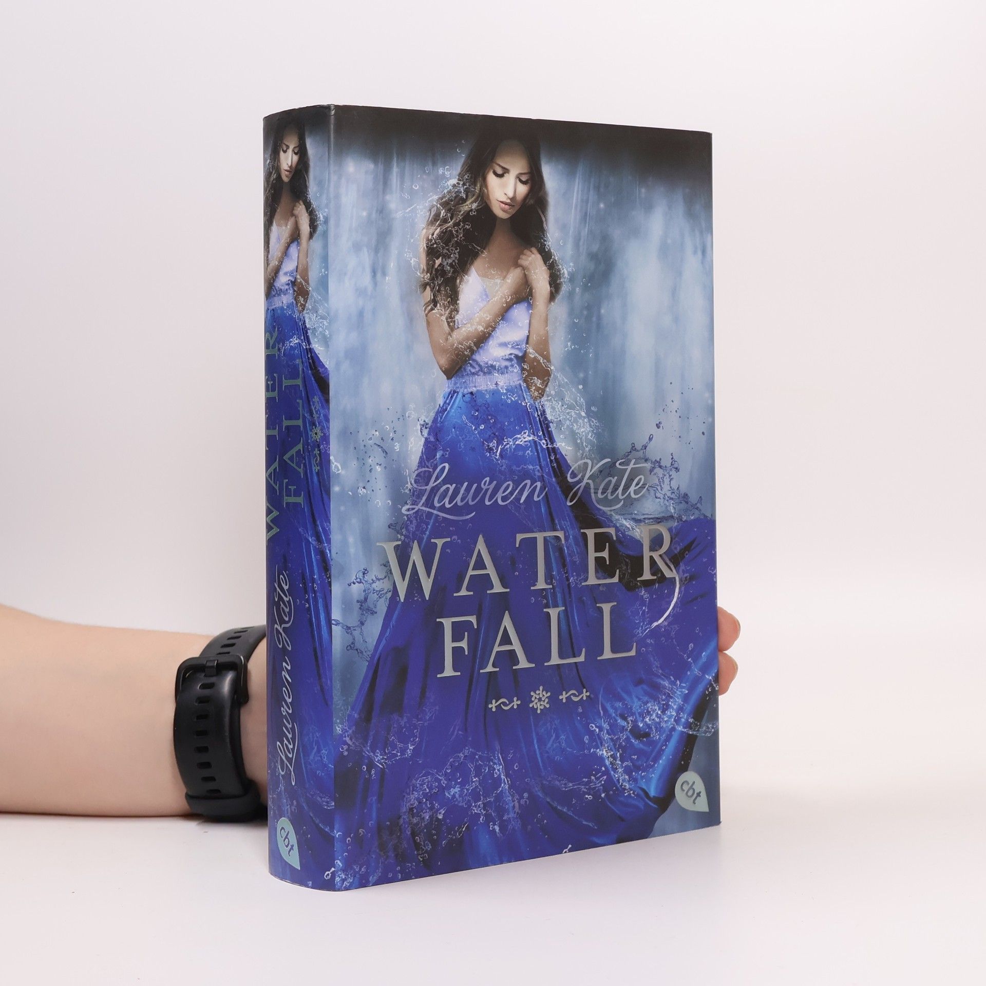 Lauren Kate Waterfall