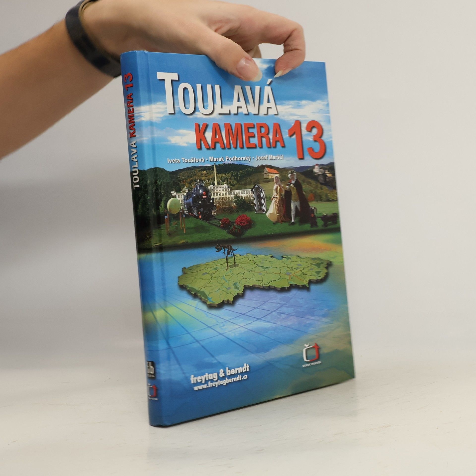 Toulavá kamera 13