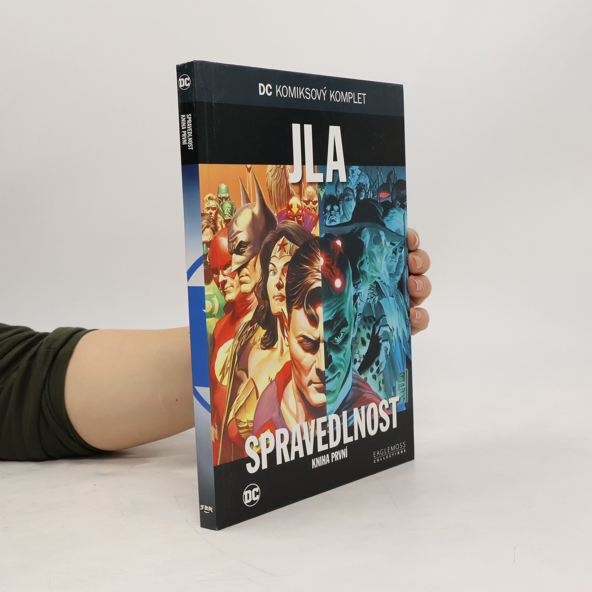 Grant Morrison DC 33. JLA Spravedlnost: Kniha první