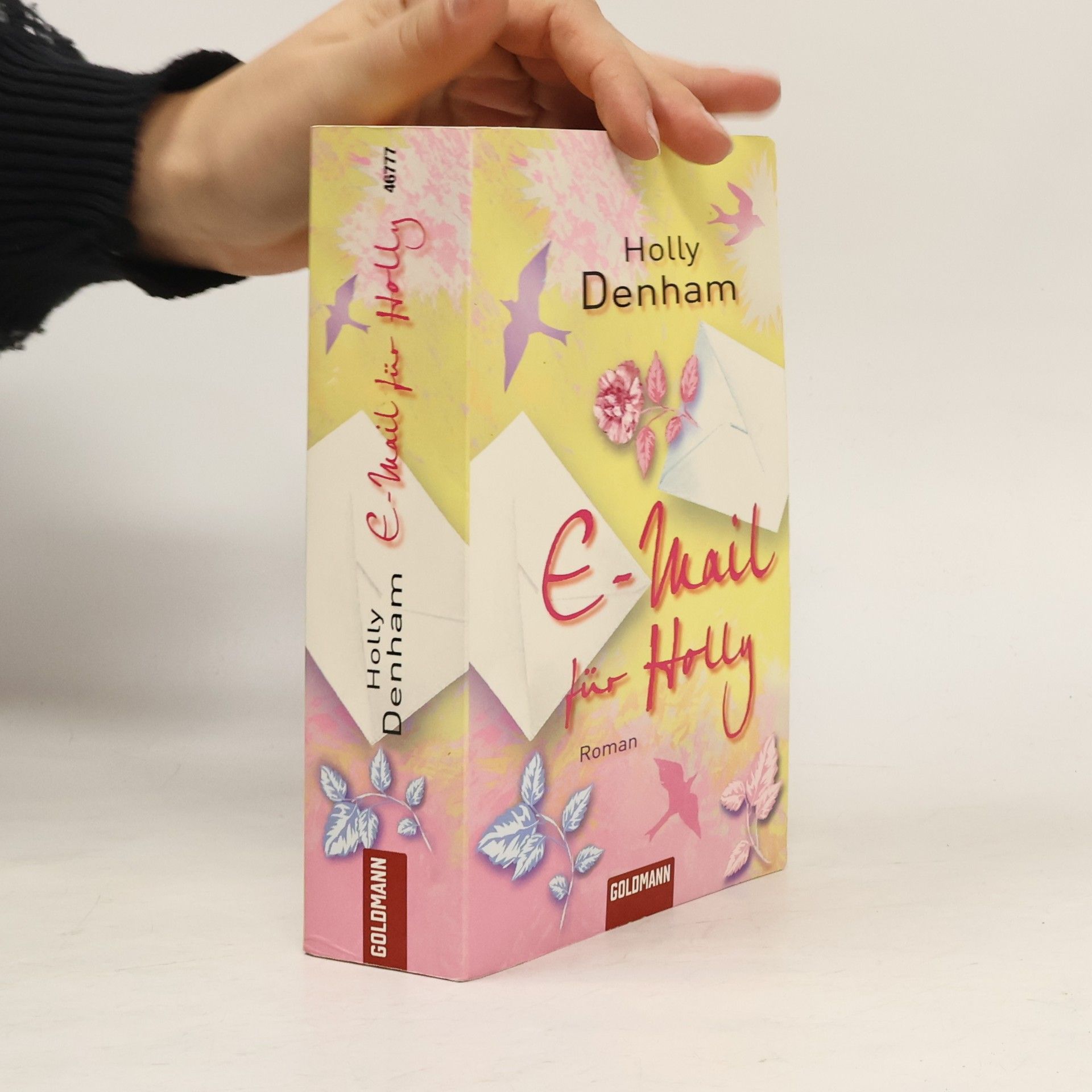 Holly Denham E-Mail für Holly