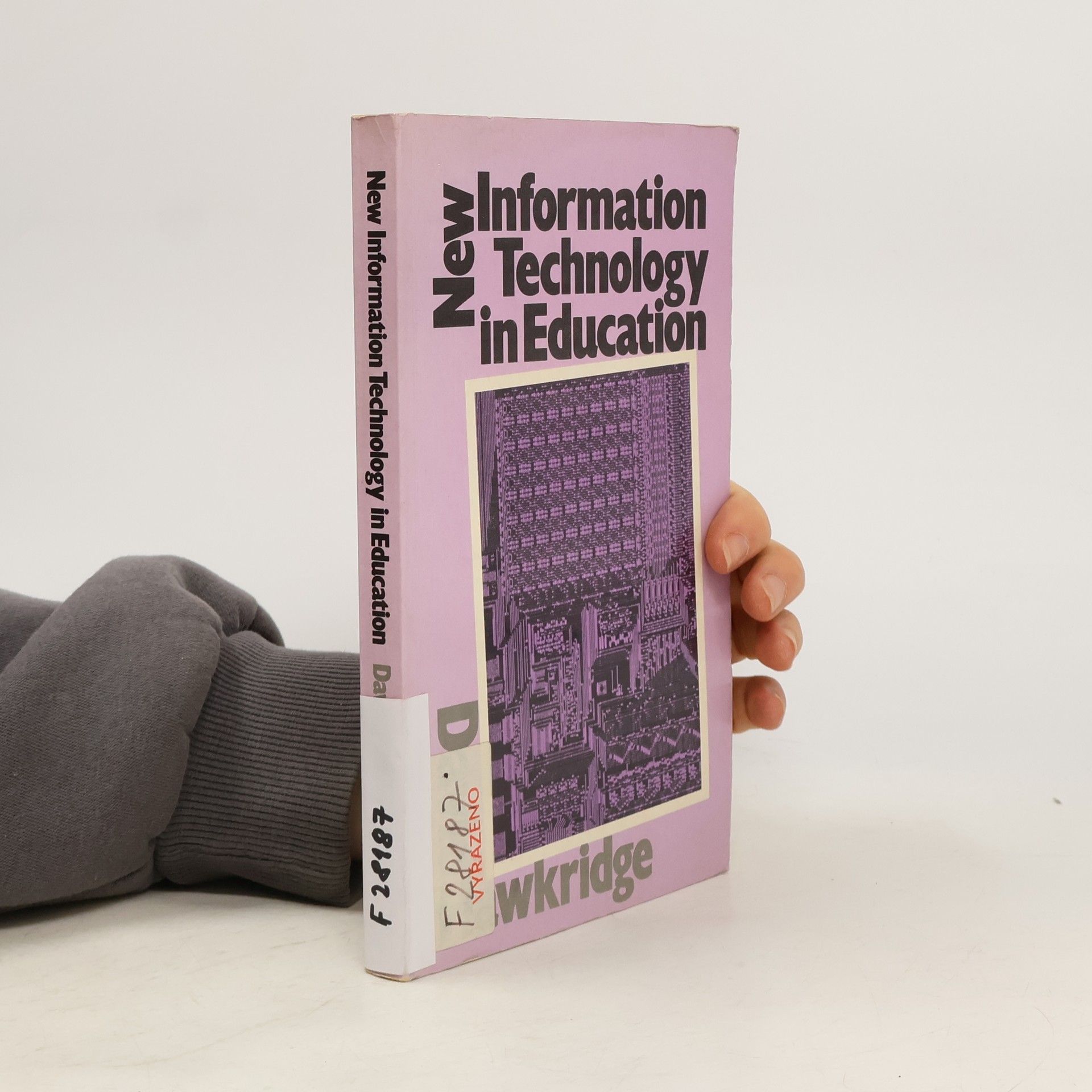 David G. Hawkridge New Information Technology in Education