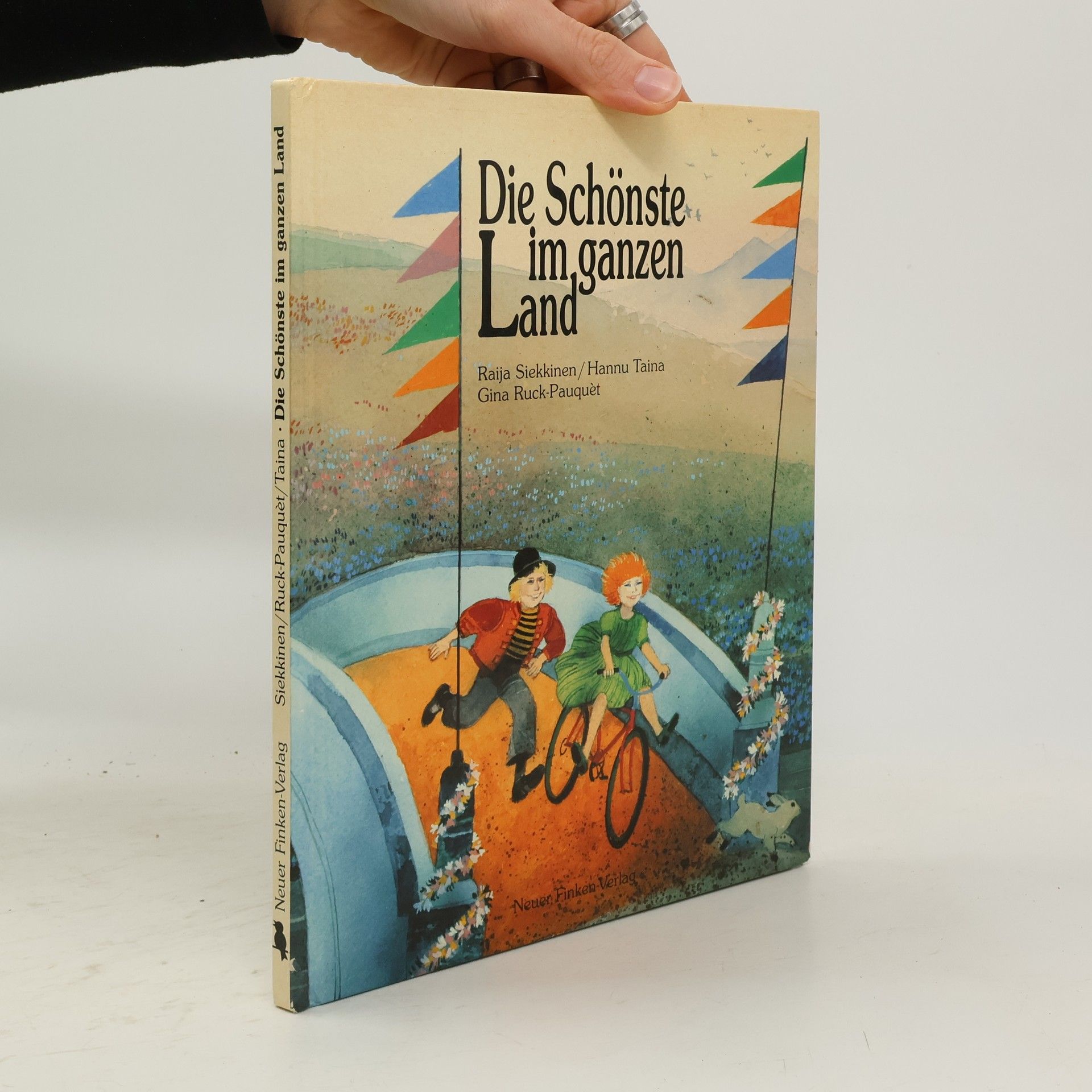 Die Schönste im ganzen Land