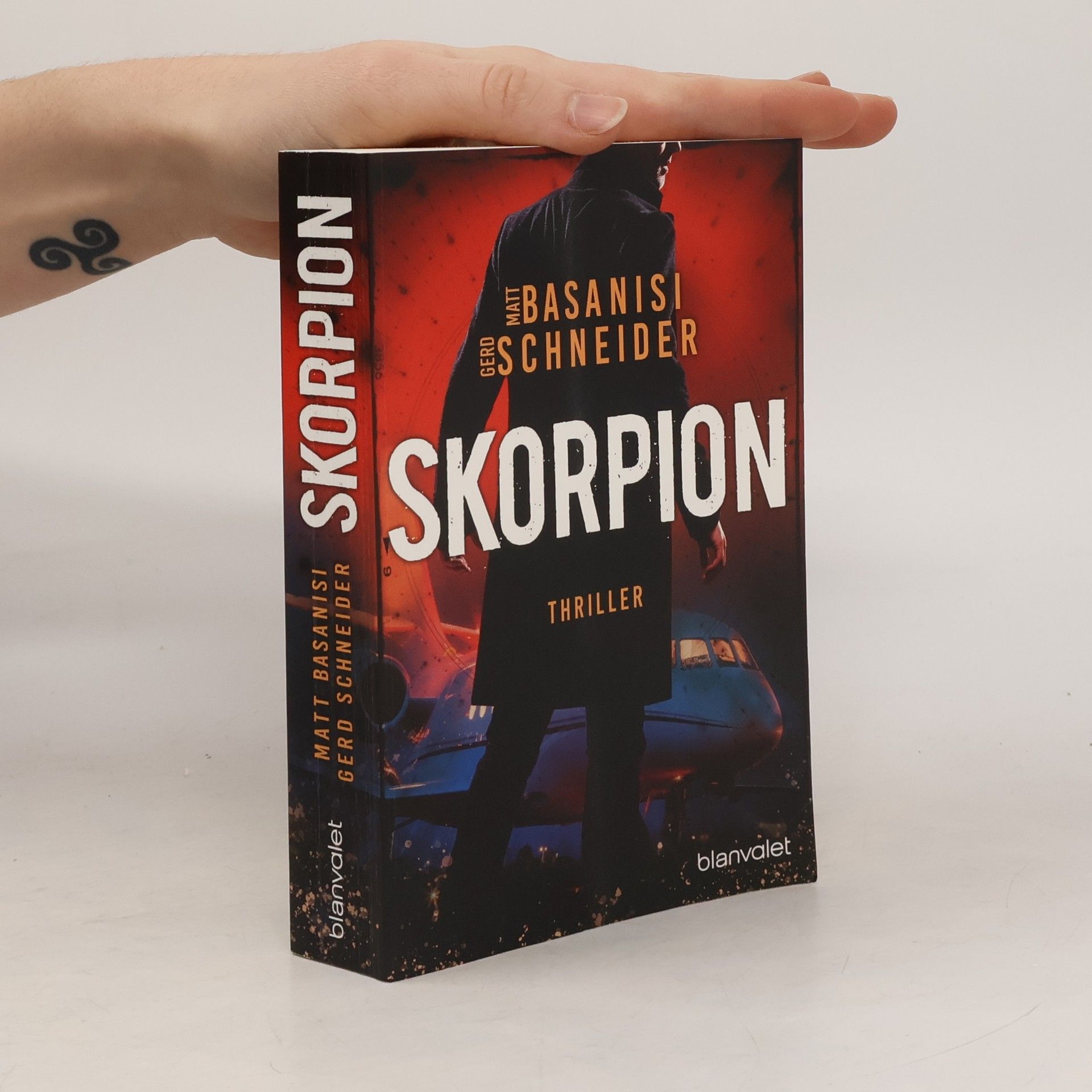 Matt Basanisi Skorpion