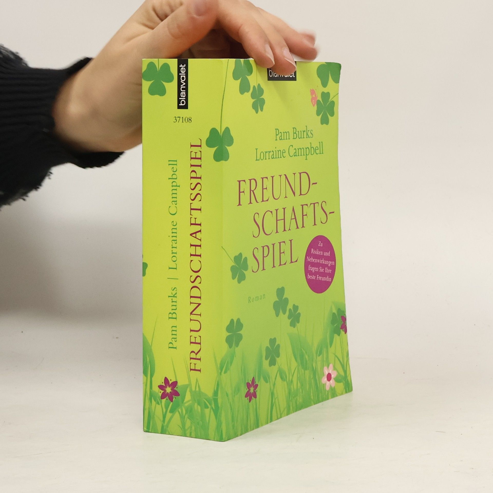 Pam Burks Freundschaftsspiel