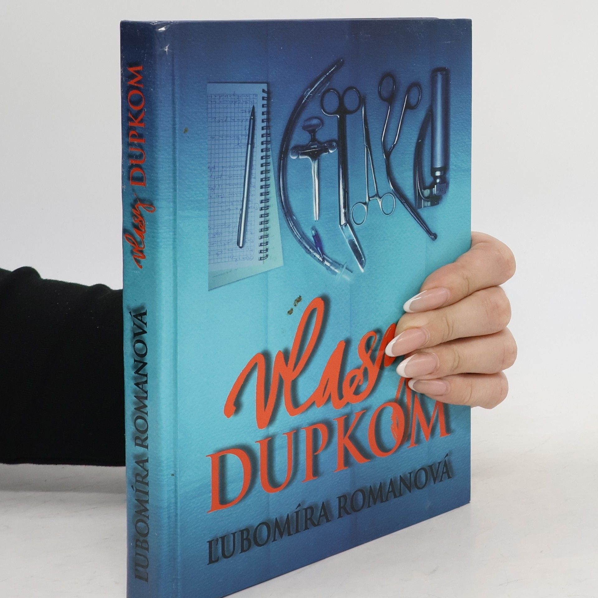 Ľubomíra Romanová Vlasy dupkom