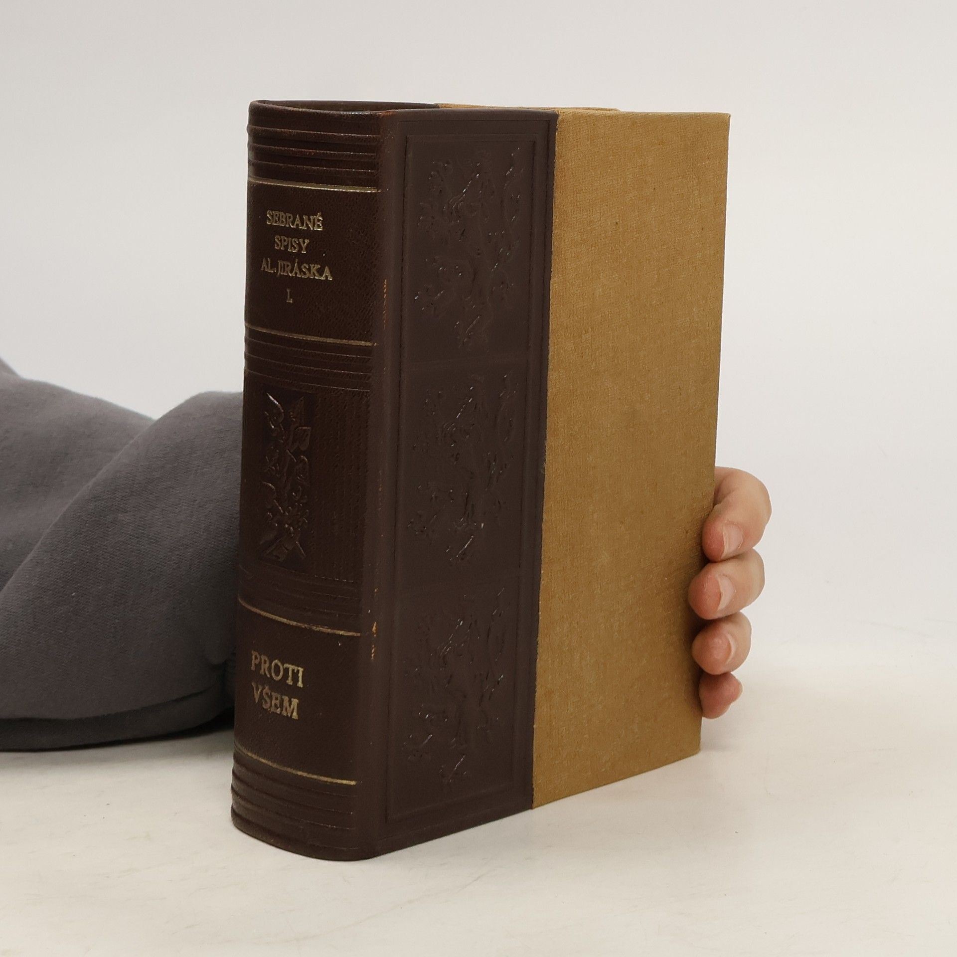 Alois Jirásek Proti všem