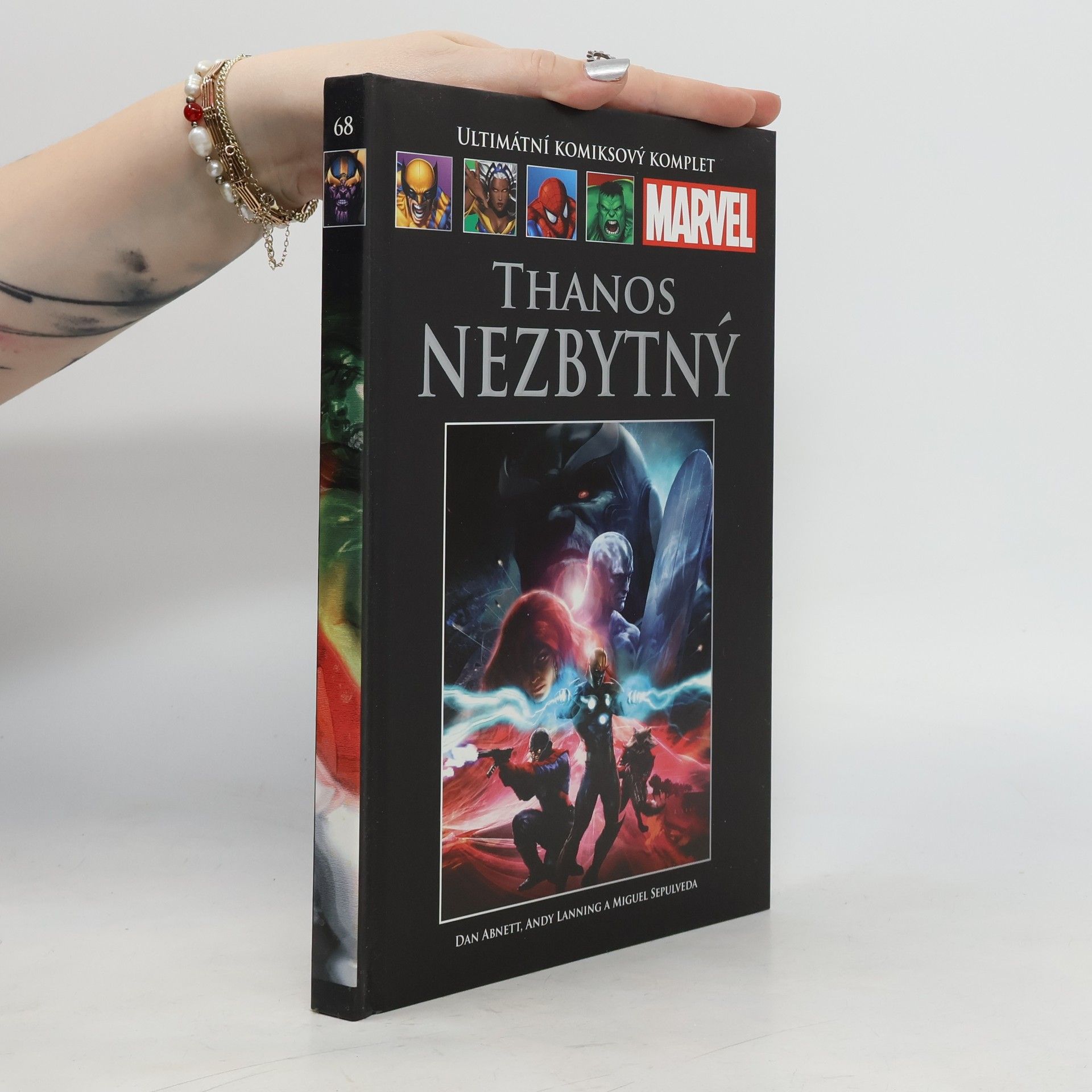 Dan Abnett Ultimátní komiksový komplet Marvel 68. Thanos Nezbytný