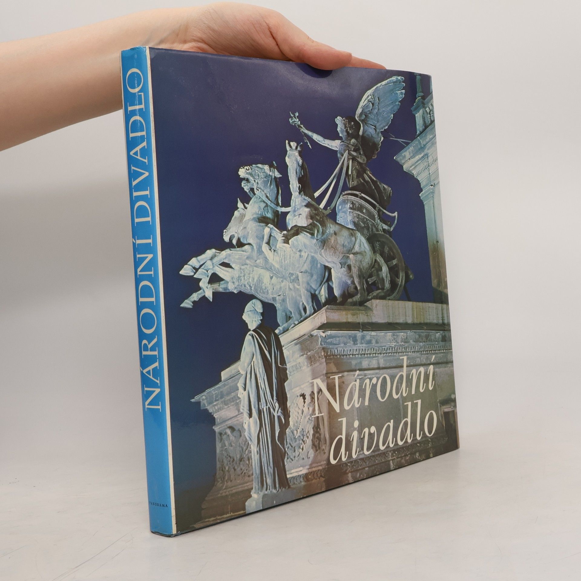 Collectif d'auteurs Národní divadlo