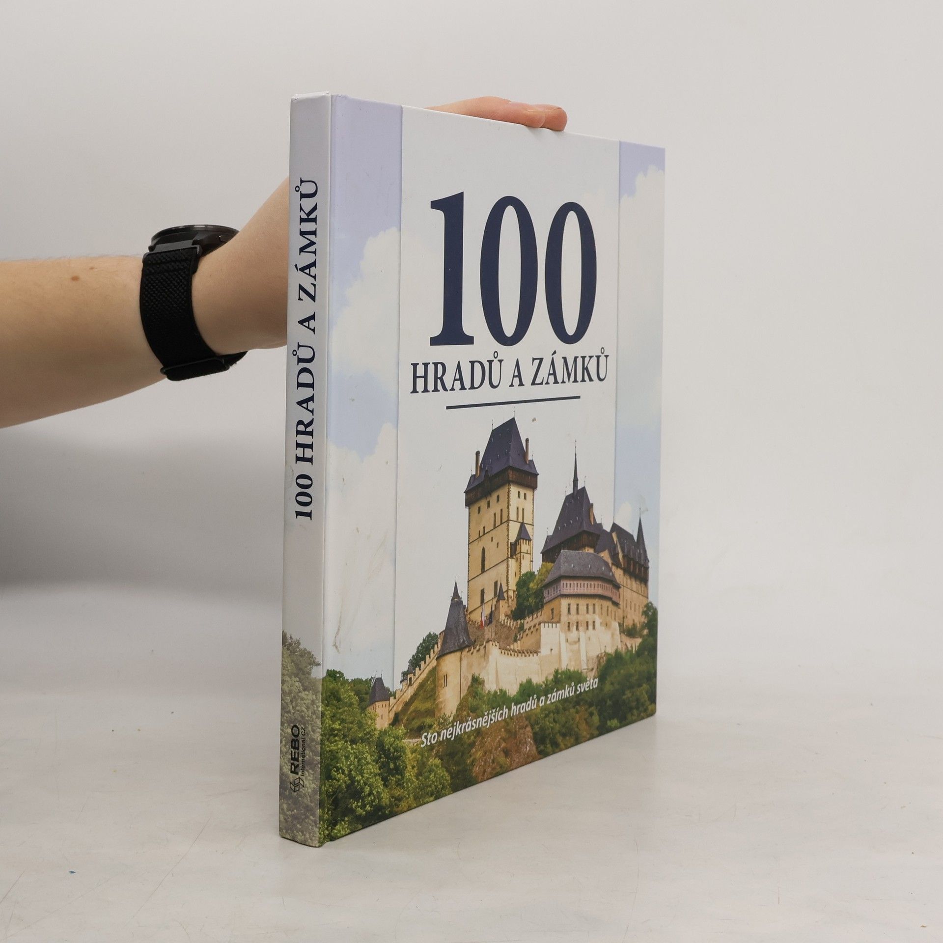 Collectif d'auteurs 100 hradů a zámků