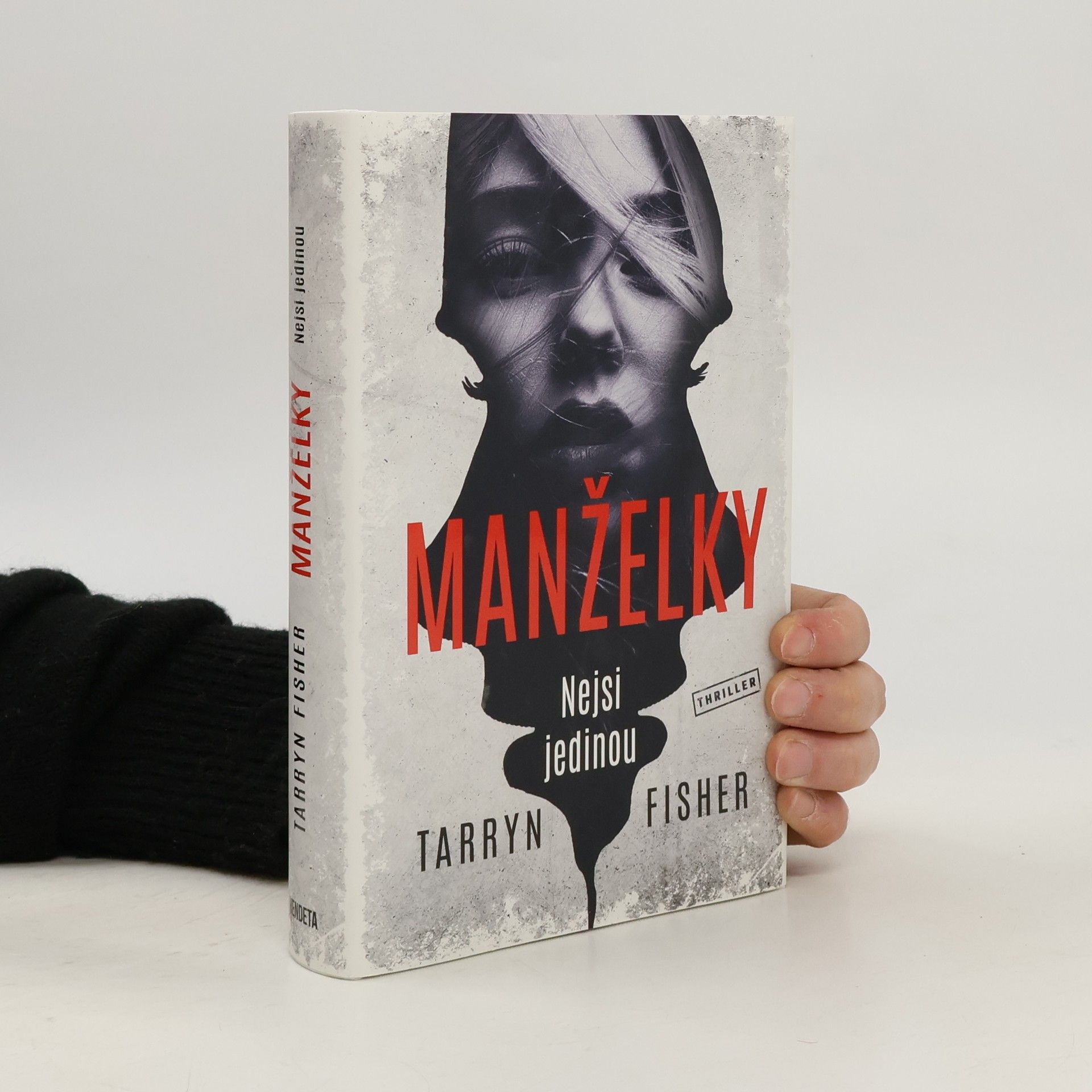 Tarryn Fisher Manželky