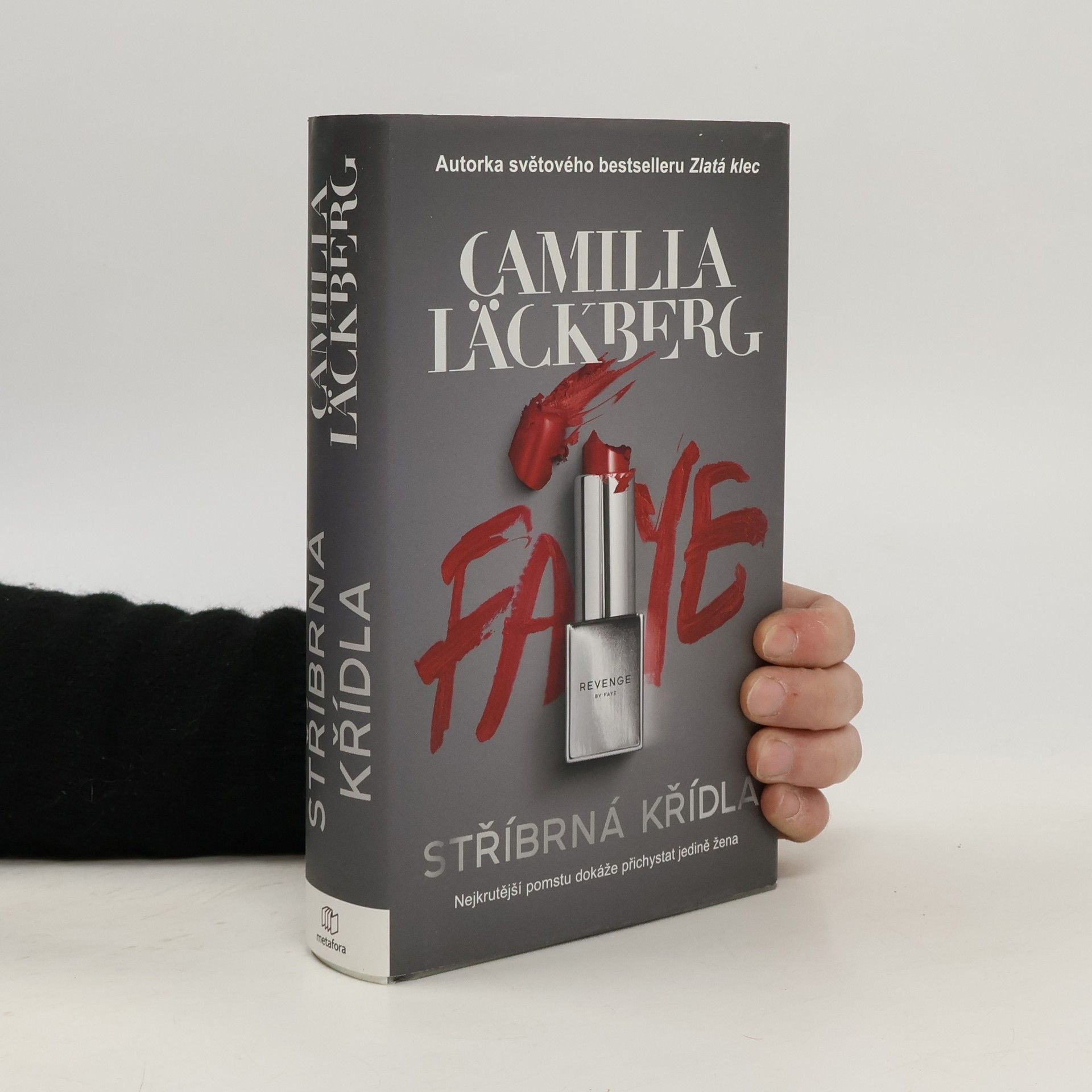 Camilla Läckberg Stříbrná křídla. Nejkrutější pomstu může přichystat jedině žena