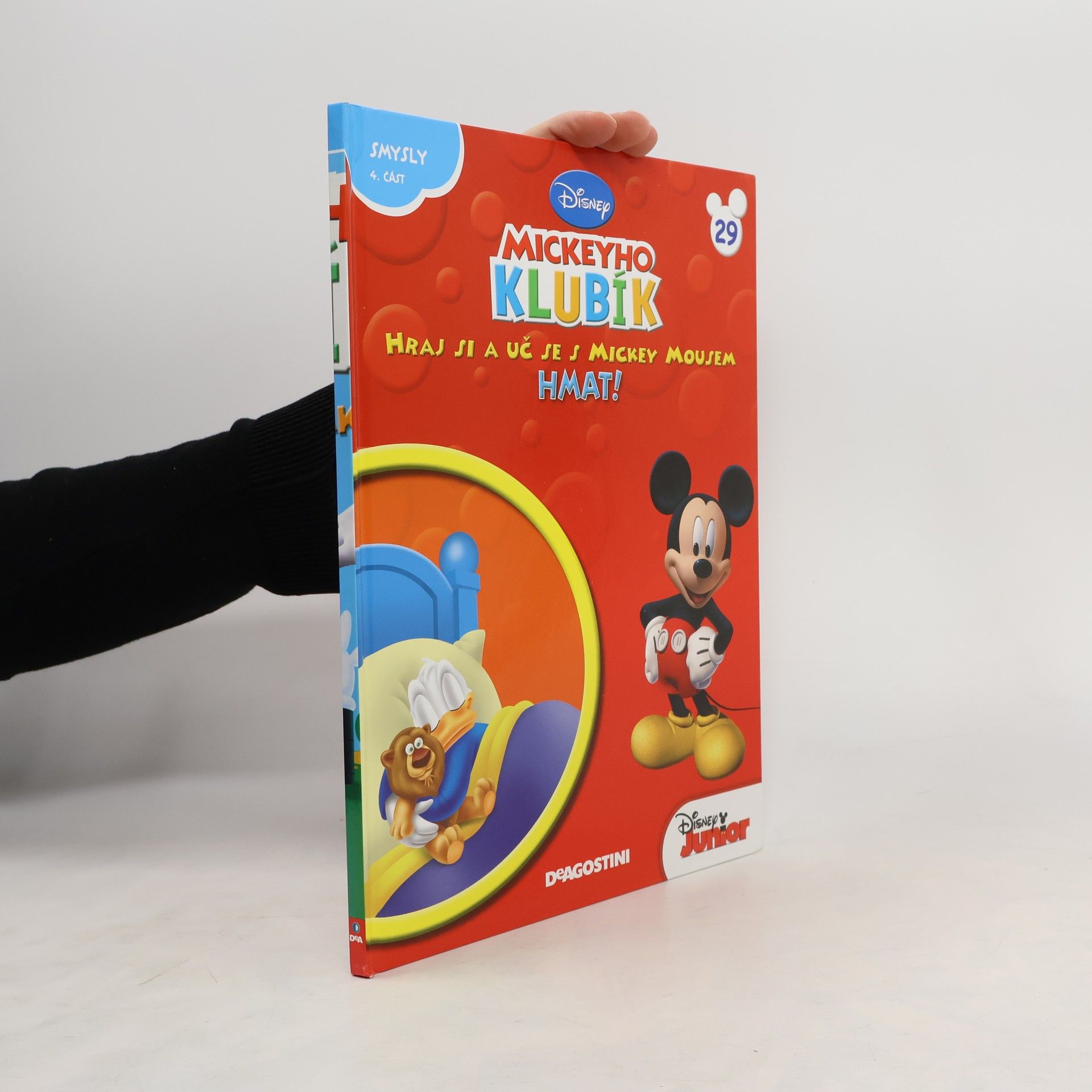 Kolektív autorov Hraj si a uč se s Mickey Mousem 29. Hmat!