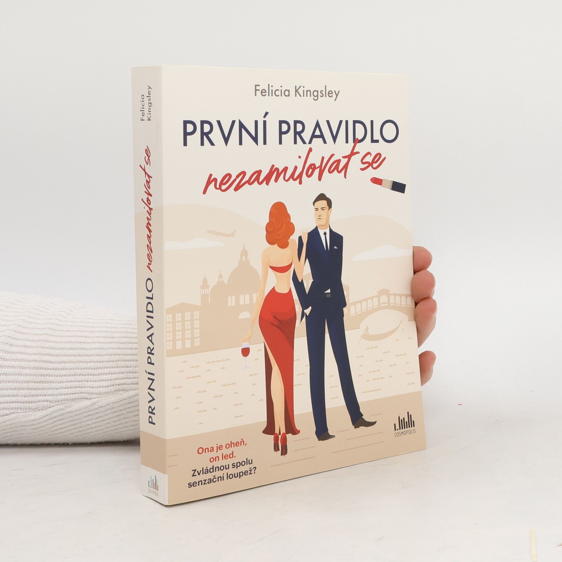 První pravidlo nezamilovat se