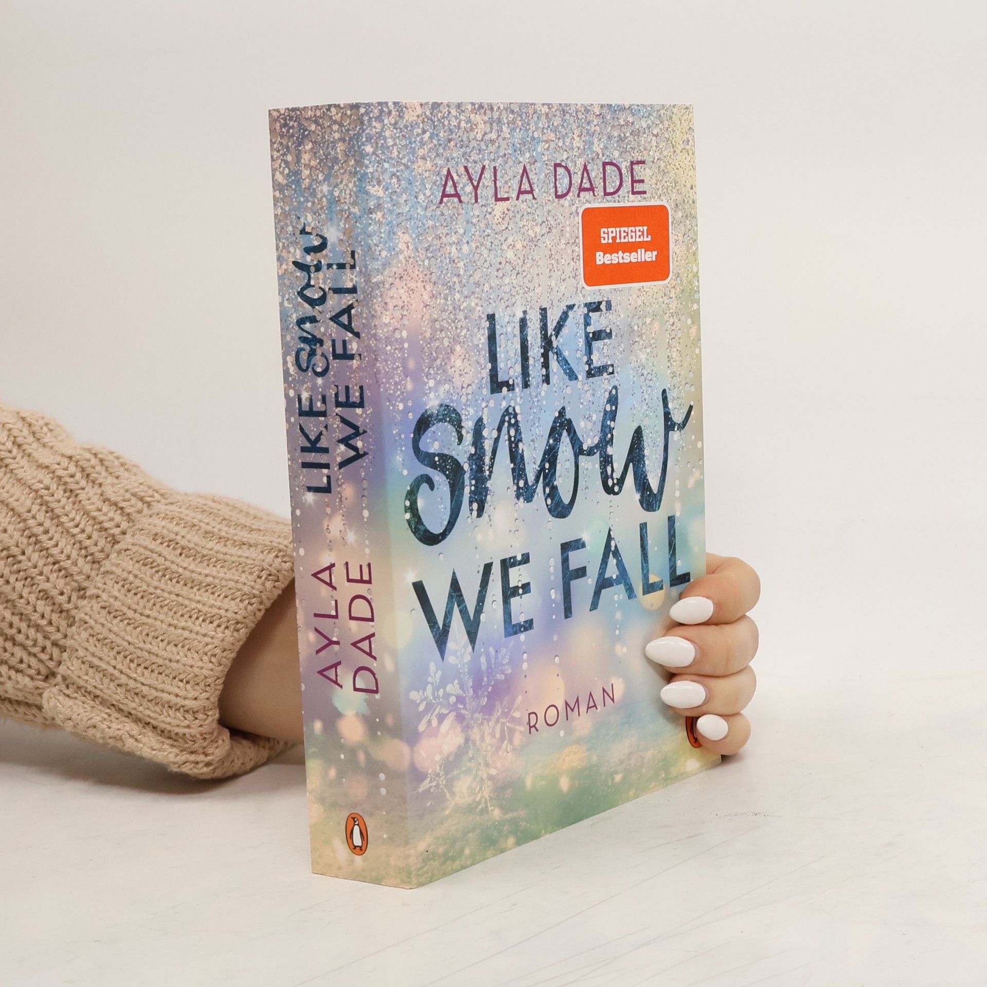 Ayla Dade Like snow we fall